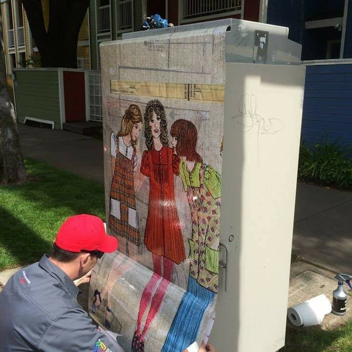 2014☆Legacy☆ art by Ianna Frisby being installed by Prowraps at 15th &amp; P Street