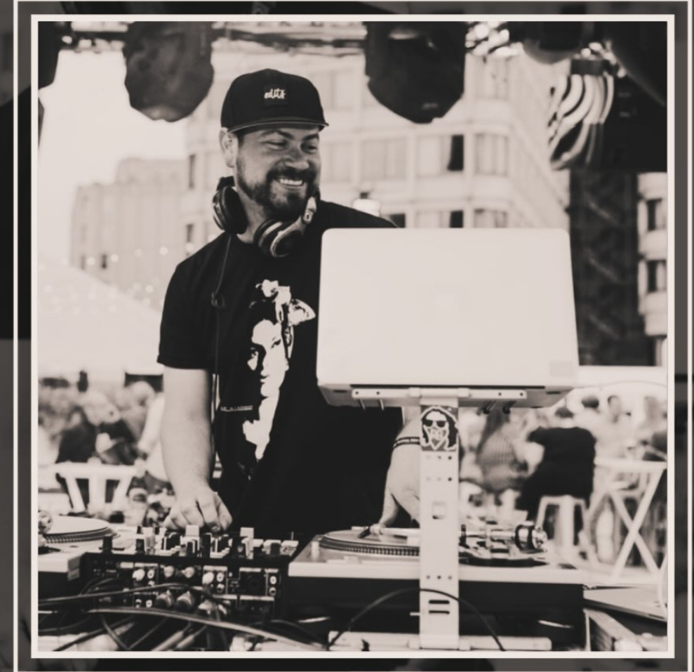 Legendary DJ Wall Spinning Classics + Hits