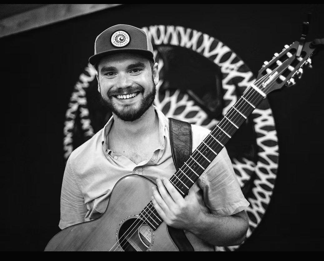 Dan Felix - Ocean House Beach Bar