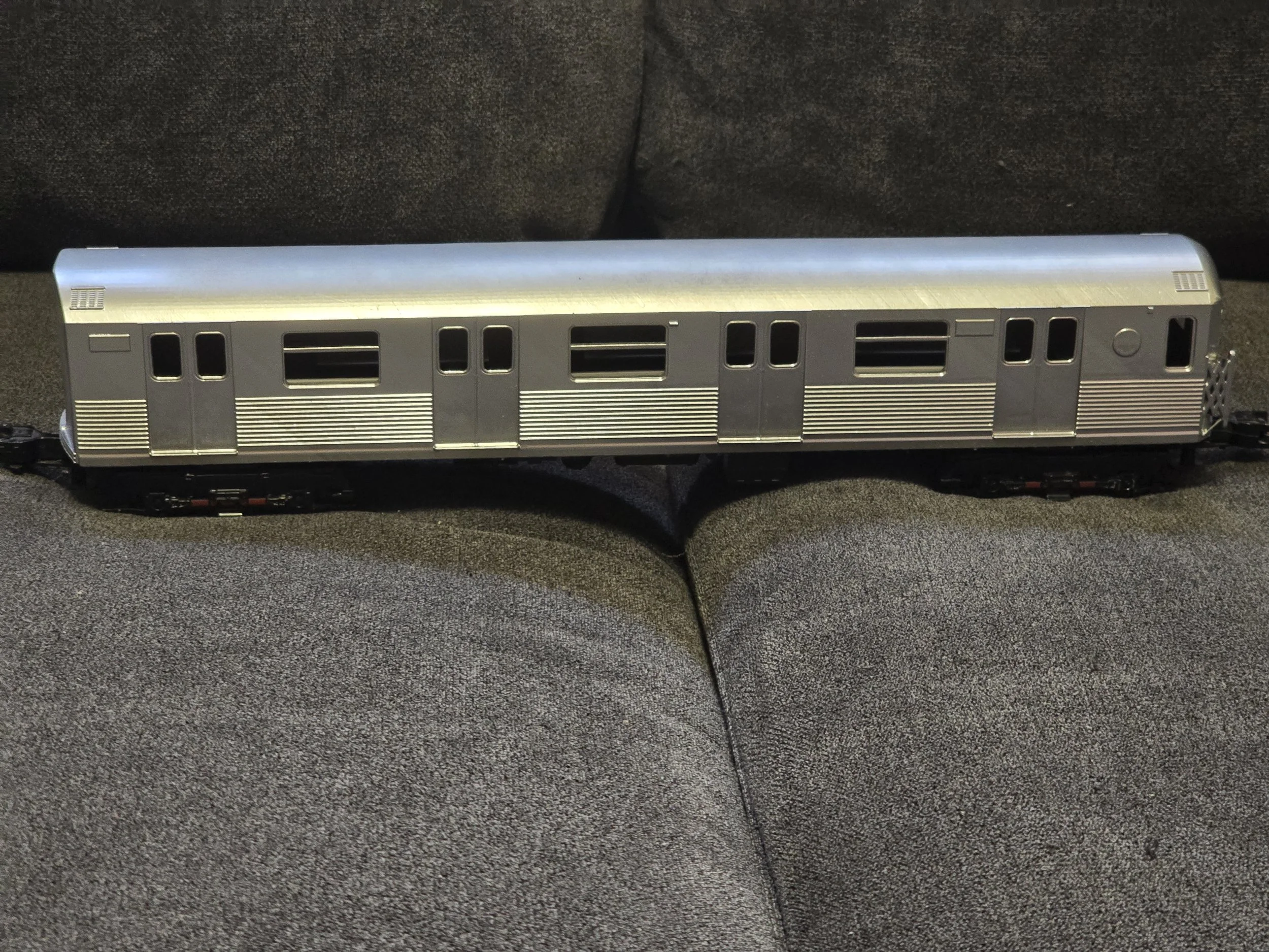 Ho Scale Subway R38 Store 2 — 3D subway