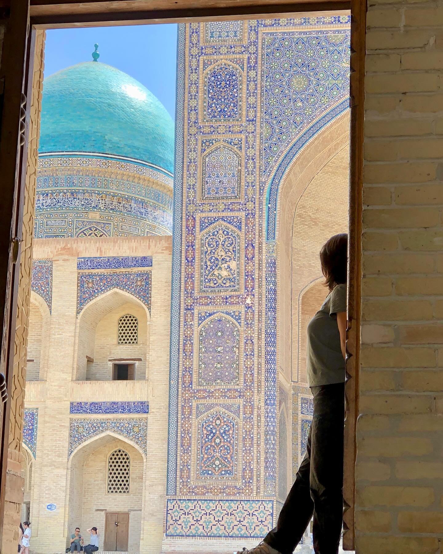 Looking forward to heading back to Uzbekistan in September to re-visit some wonderful architectural sites and discover new ones. There may even be the chance for new needlepoint pieces to meet their walls of inspiration! 

#islamictiles #islamicarchi