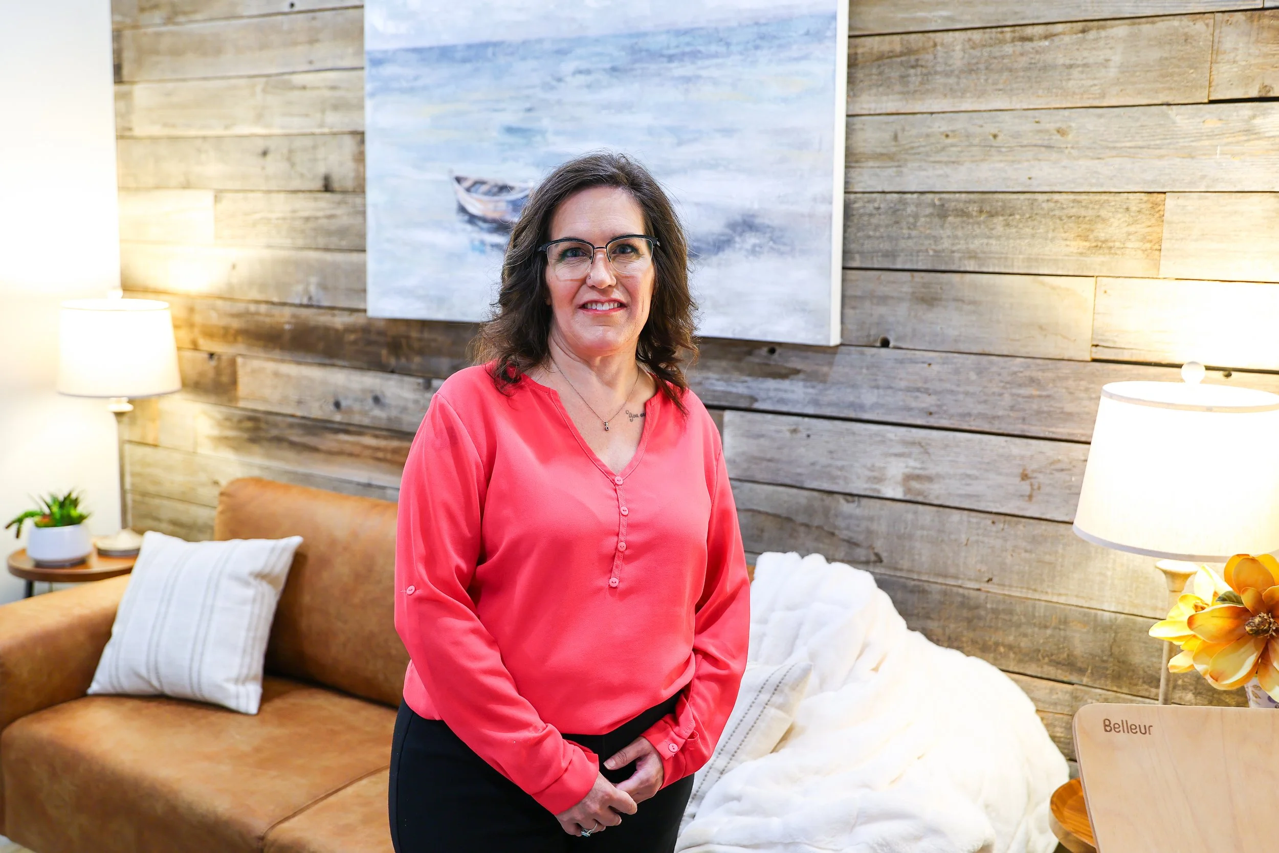 Hypnotherapy vs Talk Therapy: A Supportive Path for Albertans Looking for Real Change