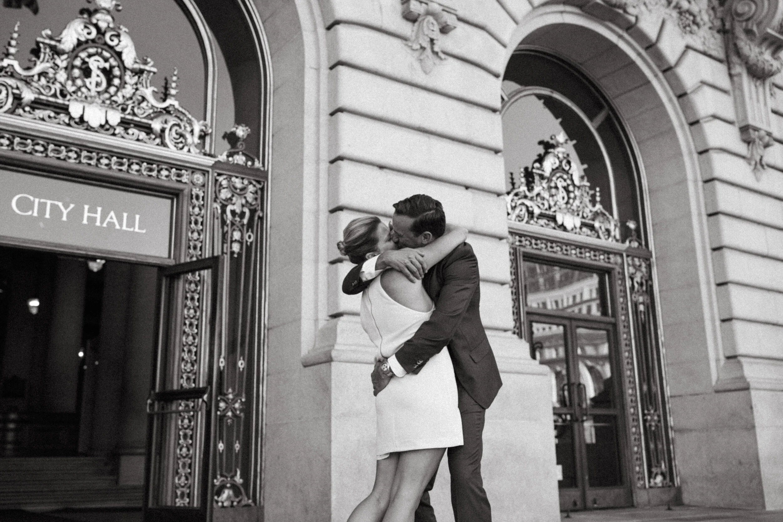 San Francisco Sonoma Napa Mendocino Big Sur Joshua Tree California wedding and elopement photographer Super 8 Polaroid film video by Andrea Vodickova