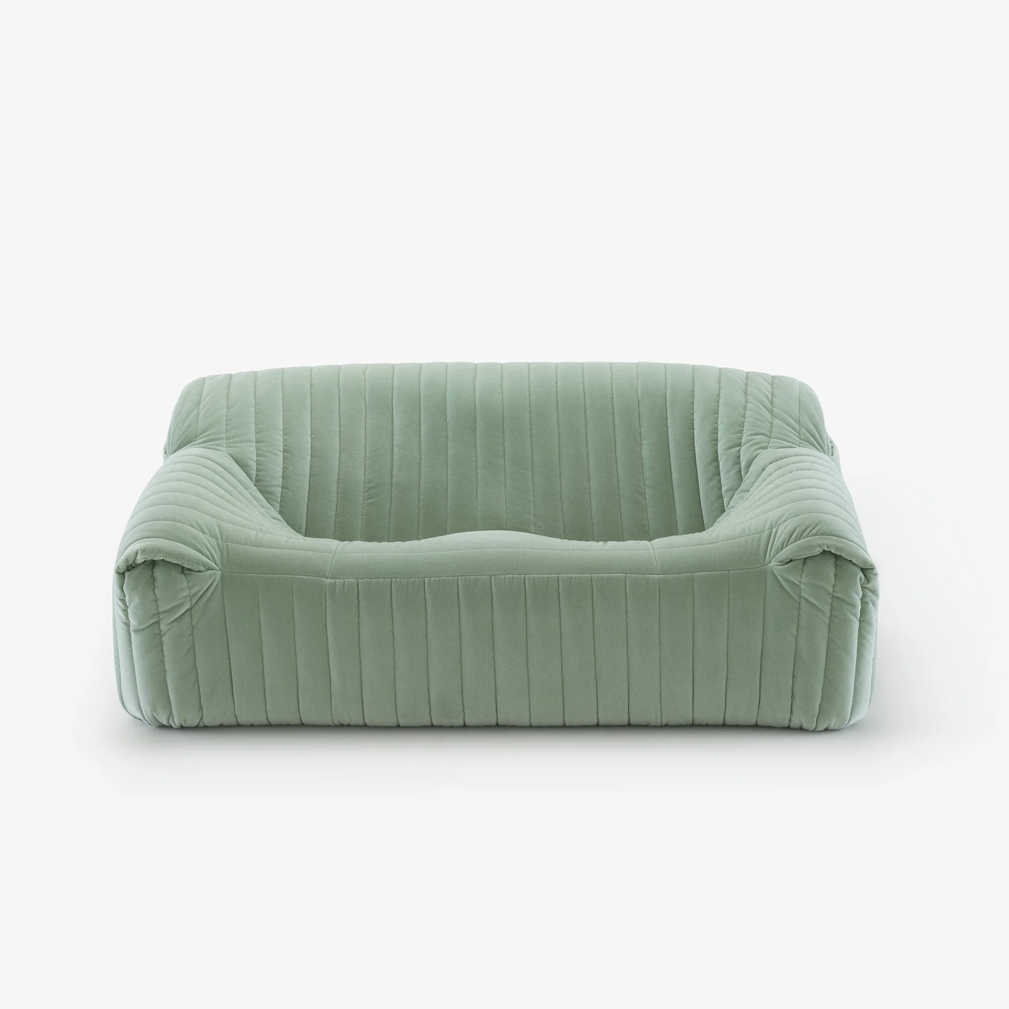 SANDRA SETTEE — medium & large
