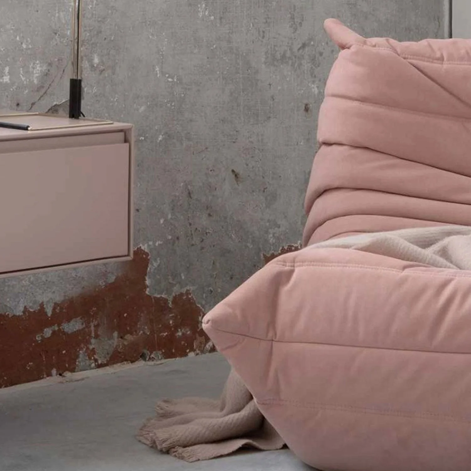 togo-large-settee-alcantara-bloom-1500x1500.jpeg