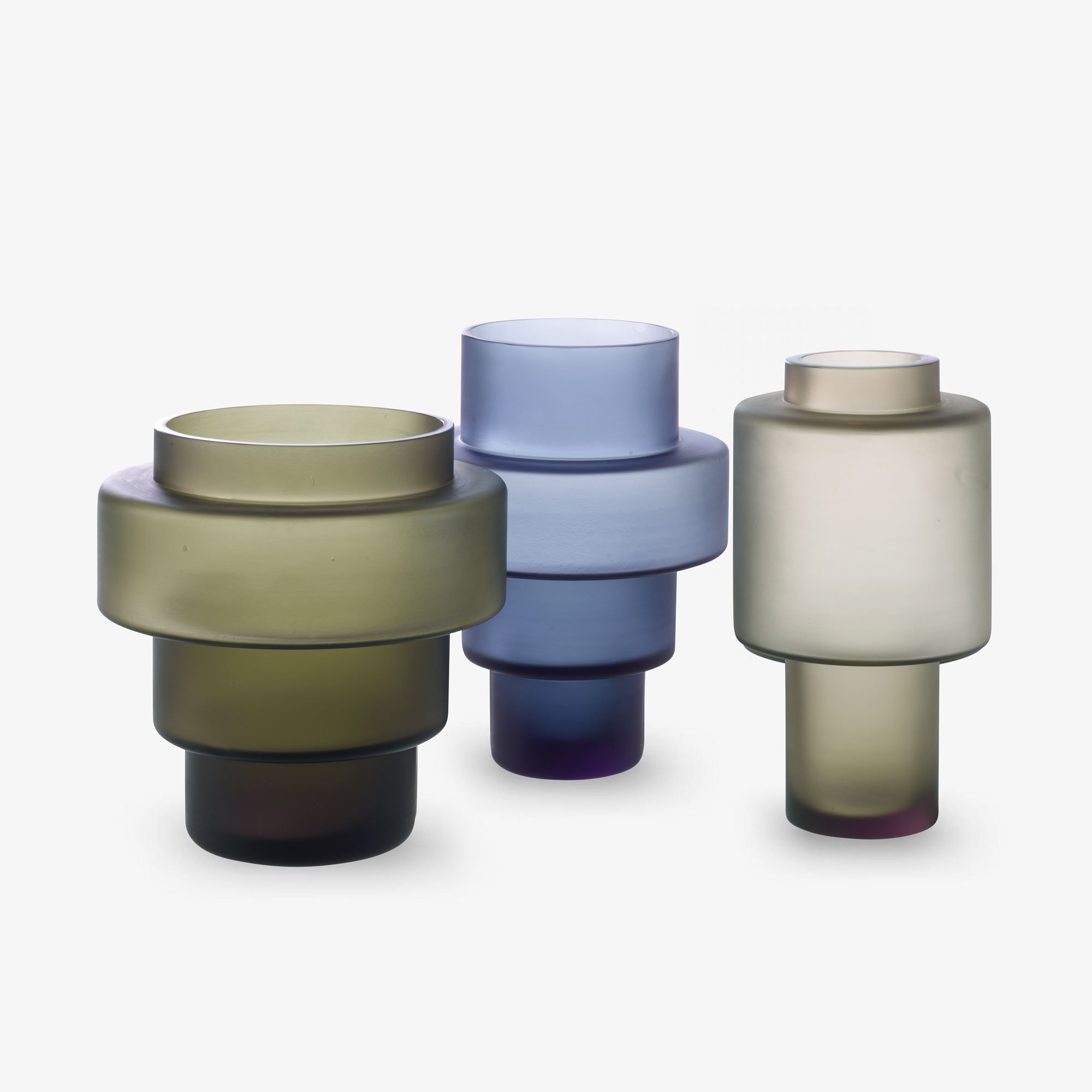 BUEE VASE RANGE
