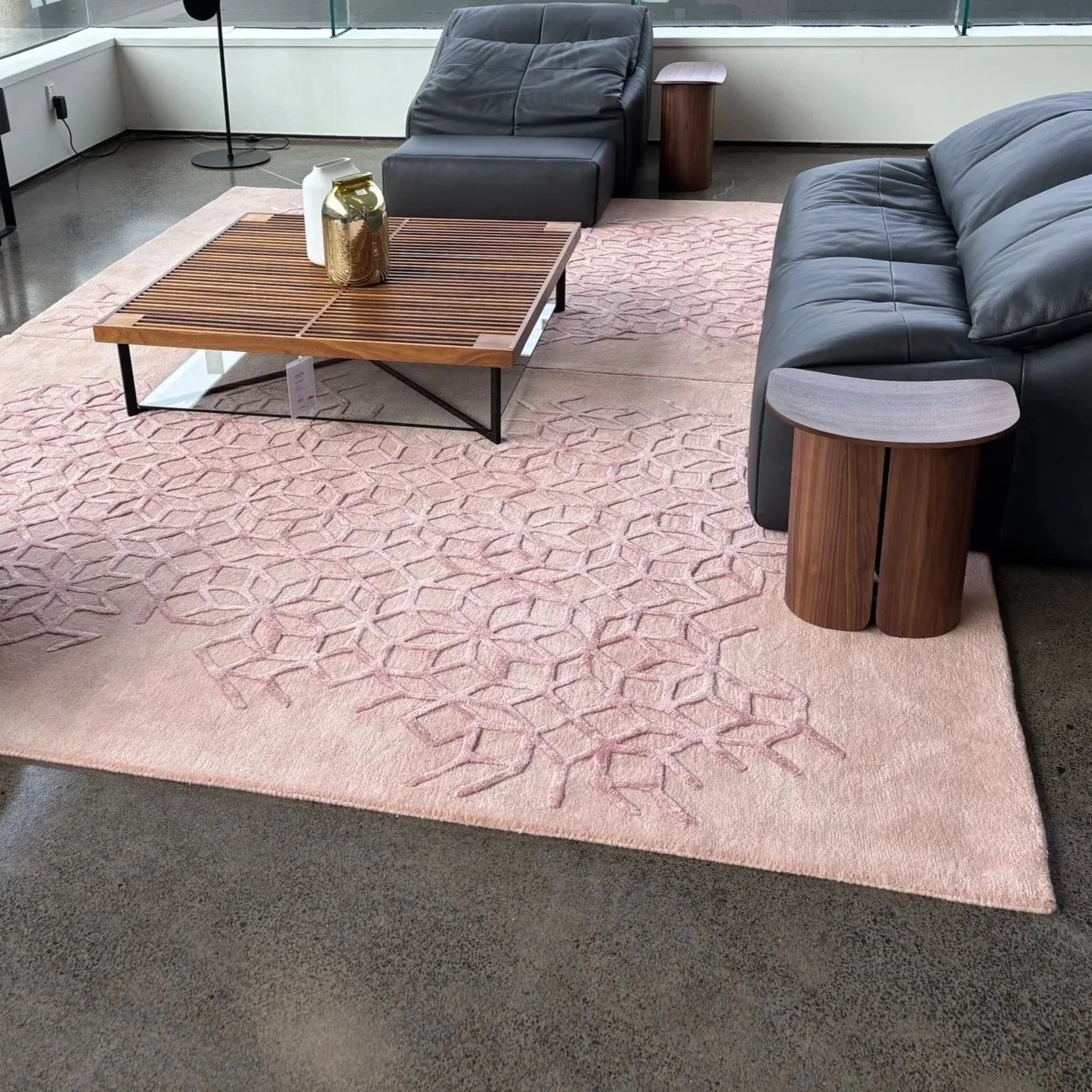 shazia-rug-rose.jpg