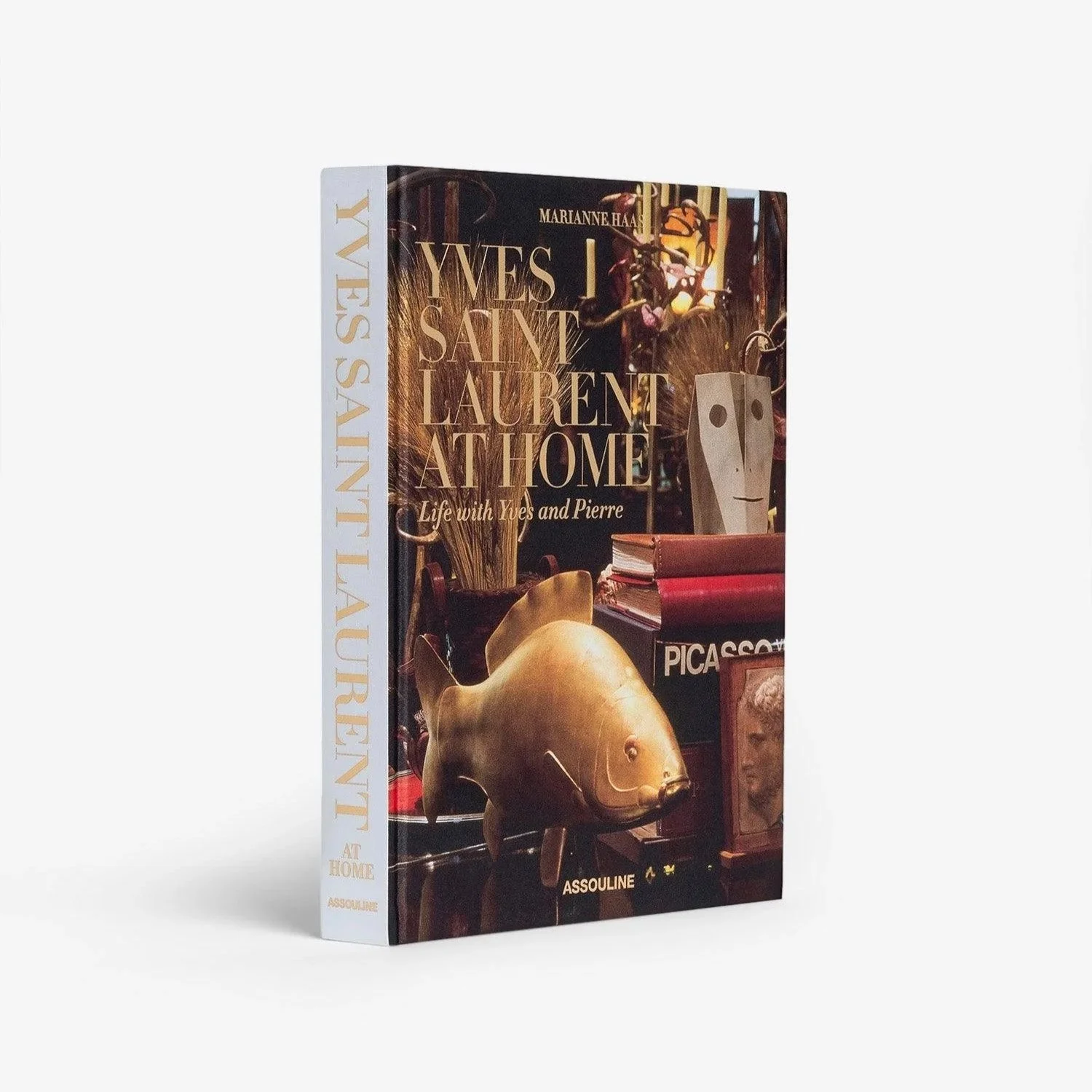 assouline-yves-saint-laurent-at-home-01.jpg