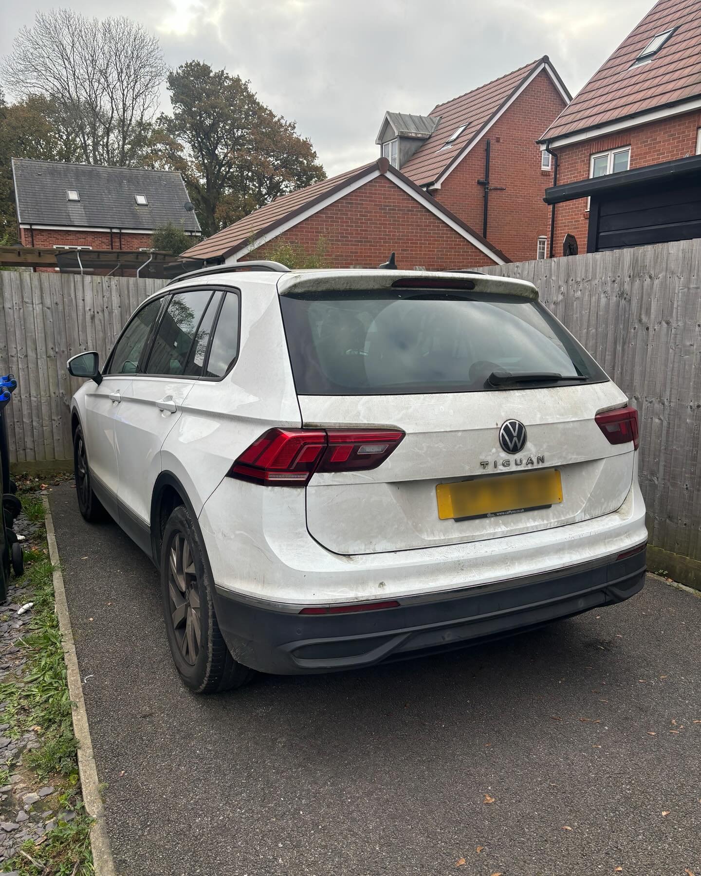 Our Ultimate Valet got this VE Tiguan sparkling again yesterday ✨

Need your car cleaned? 

Book online at www.sussexvaleting.com or call/text 07547189918

✅ Fully self-sufficient (we bring water and power!)
✅ Trusted by hundreds of local customers
✅