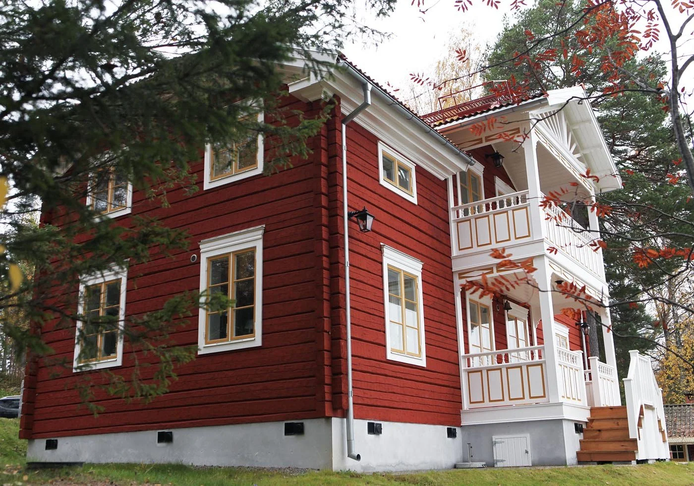 Bygga timmerhus | Timrade stugor — Johansson & Karlsson