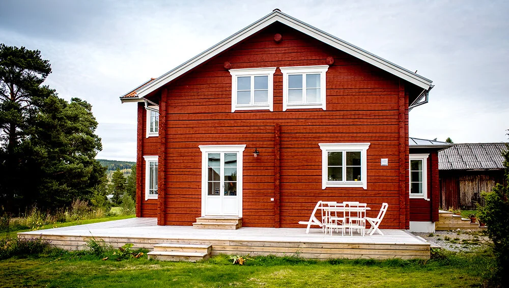 Bygga timmerhus | Timrade stugor — Johansson & Karlsson