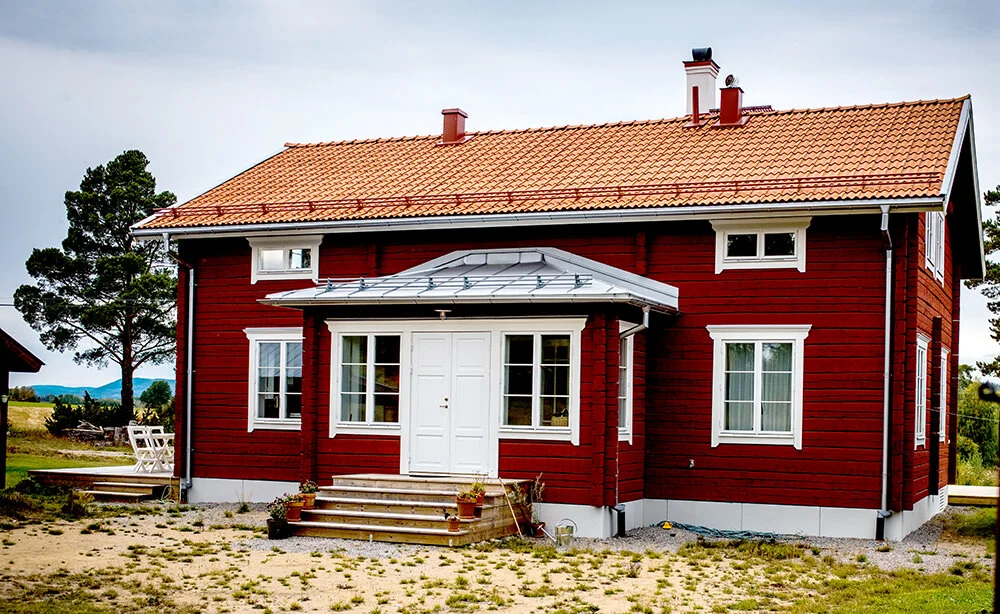 Bygga timmerhus | Timrade stugor — Johansson & Karlsson