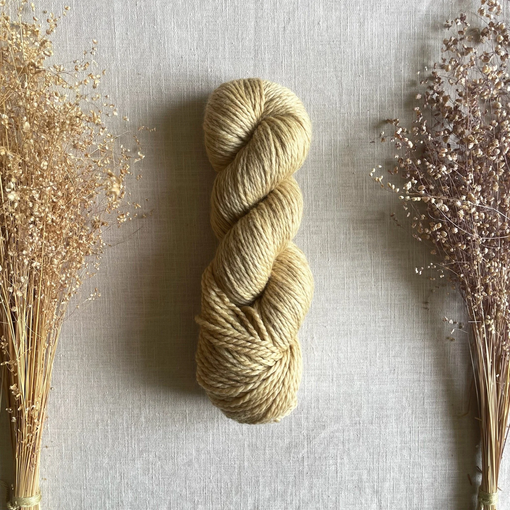 Light Beech Wood • Merino Aran (SW)