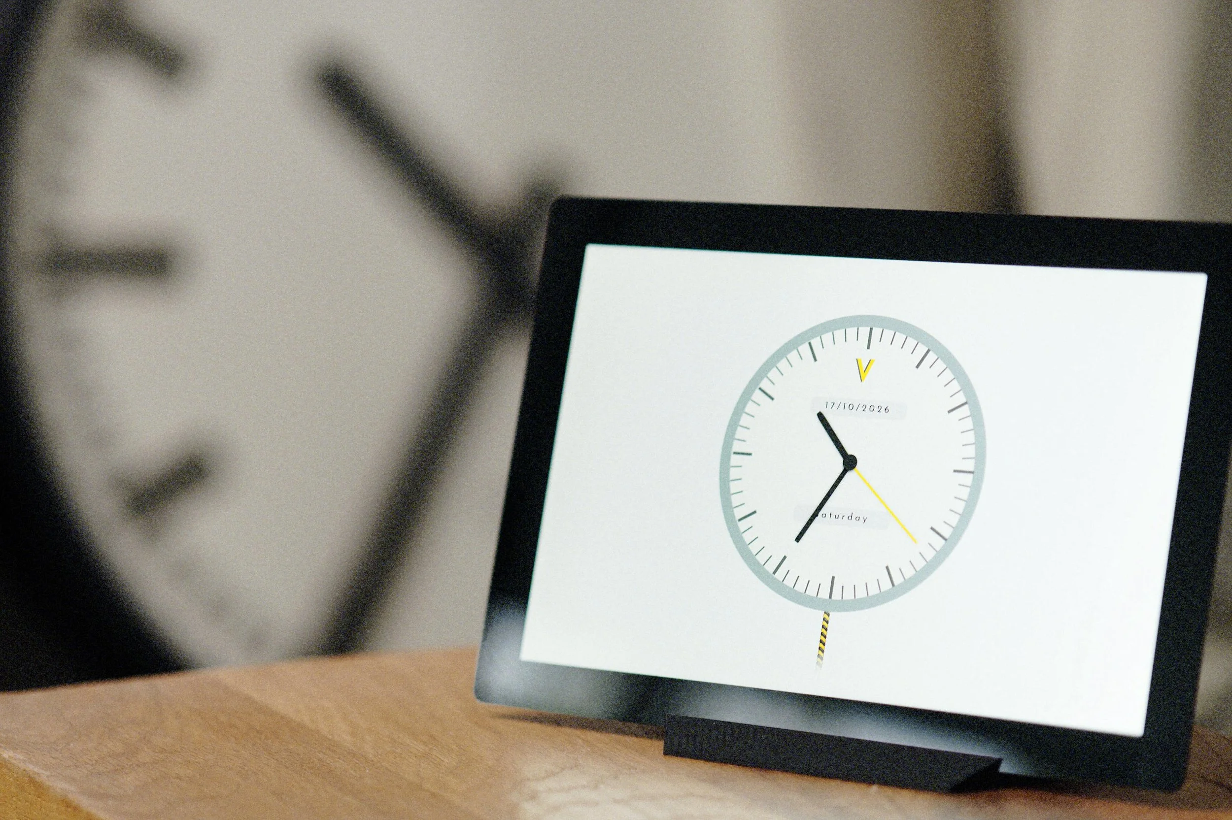A free HTML clock we made, running on Sebastian (https://www.veeb.ch/projects/is-it-a-cyberdeck-no-its-a-workstation)