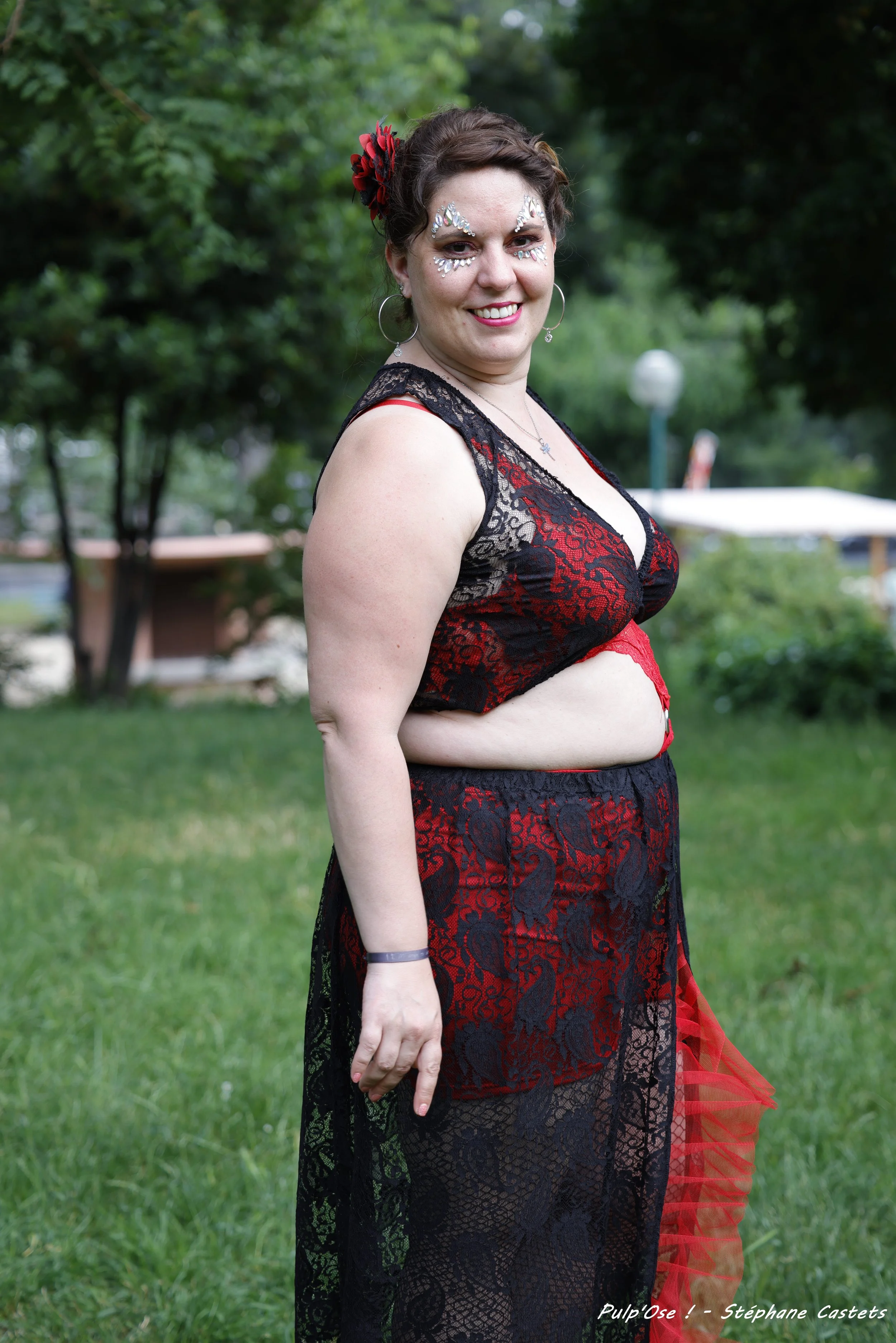 création lingerie femme ronde véritable grande taille 100% francaise française france curvy glamour sexy qualité petit prix pulpose pulp'ose pulpeuse