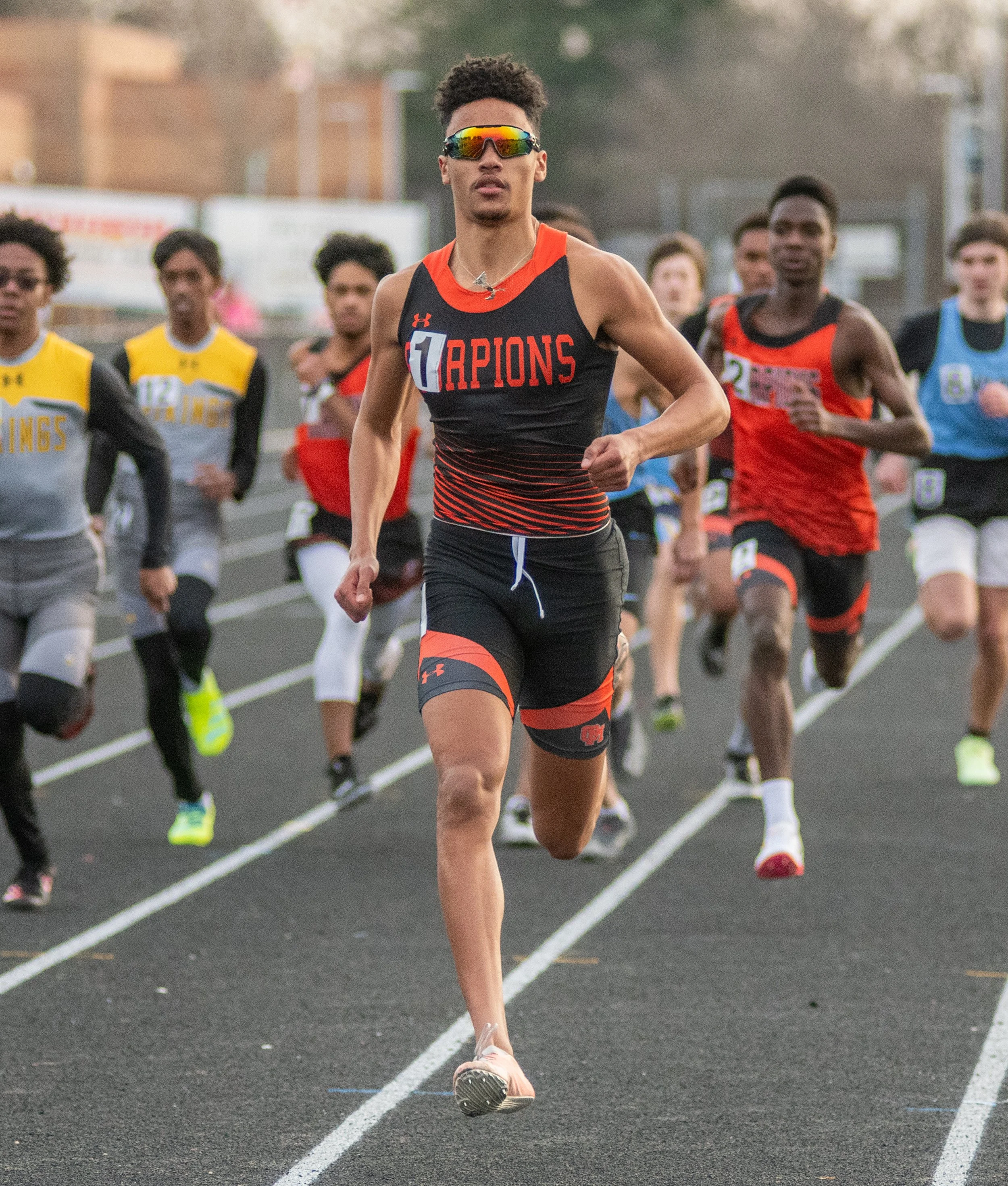 Winter Track 1-19-2022 UWM-107.jpg