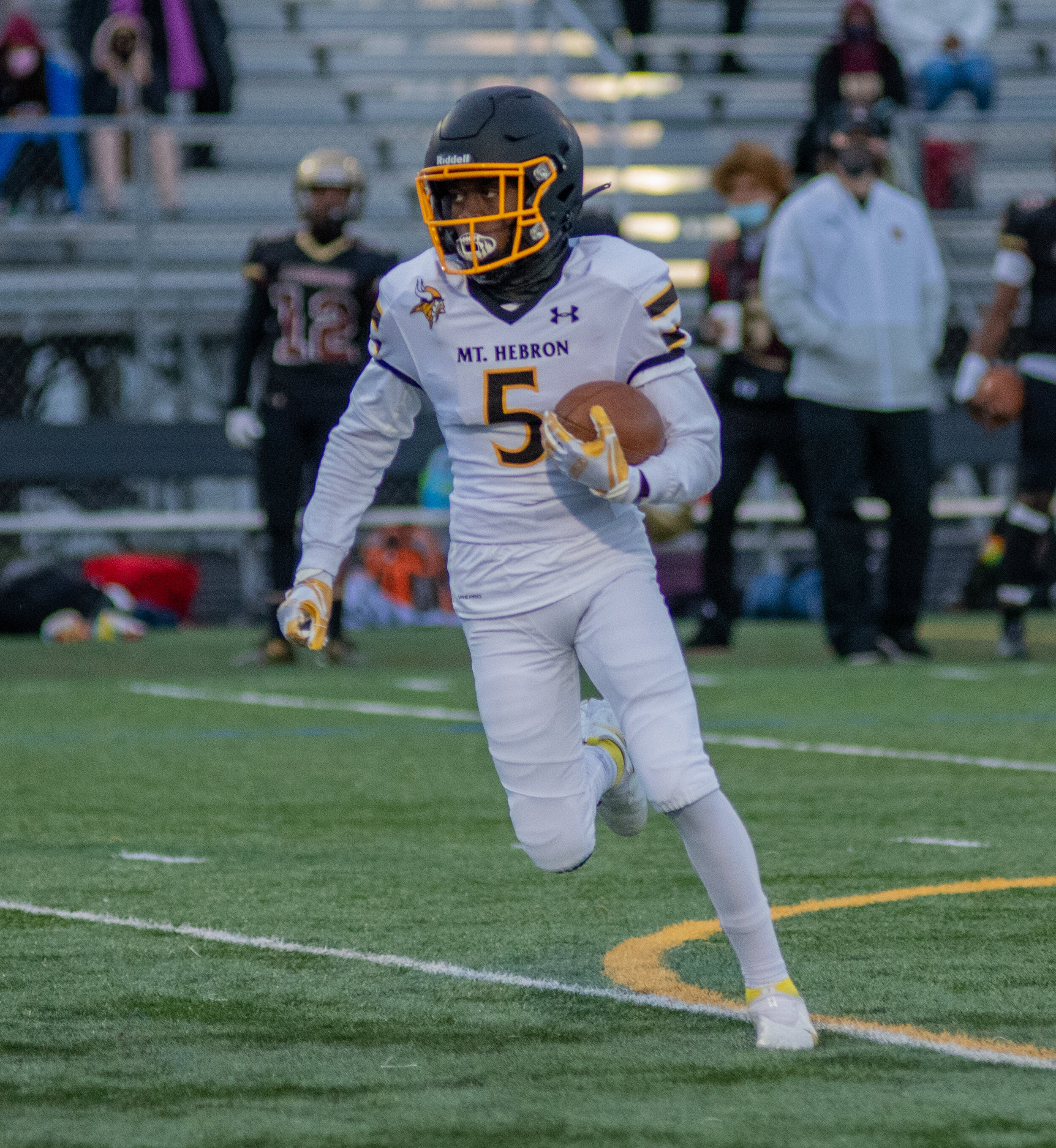 Football 1 (1 of 1)-2.jpg