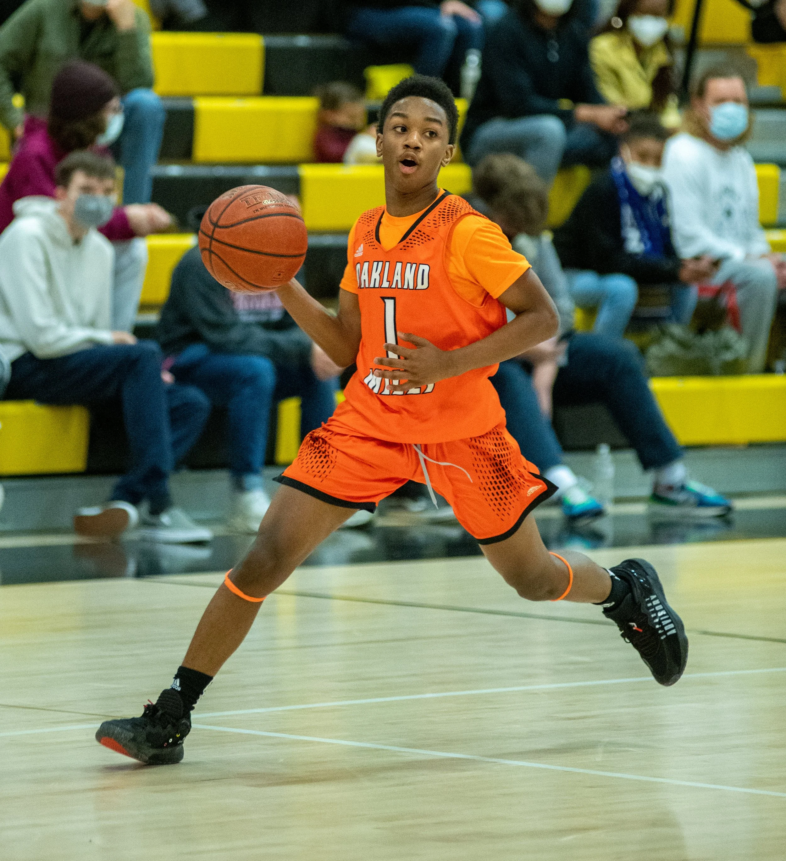 Varsity Boys Basketball 12-10-2021 UWM-51.jpg