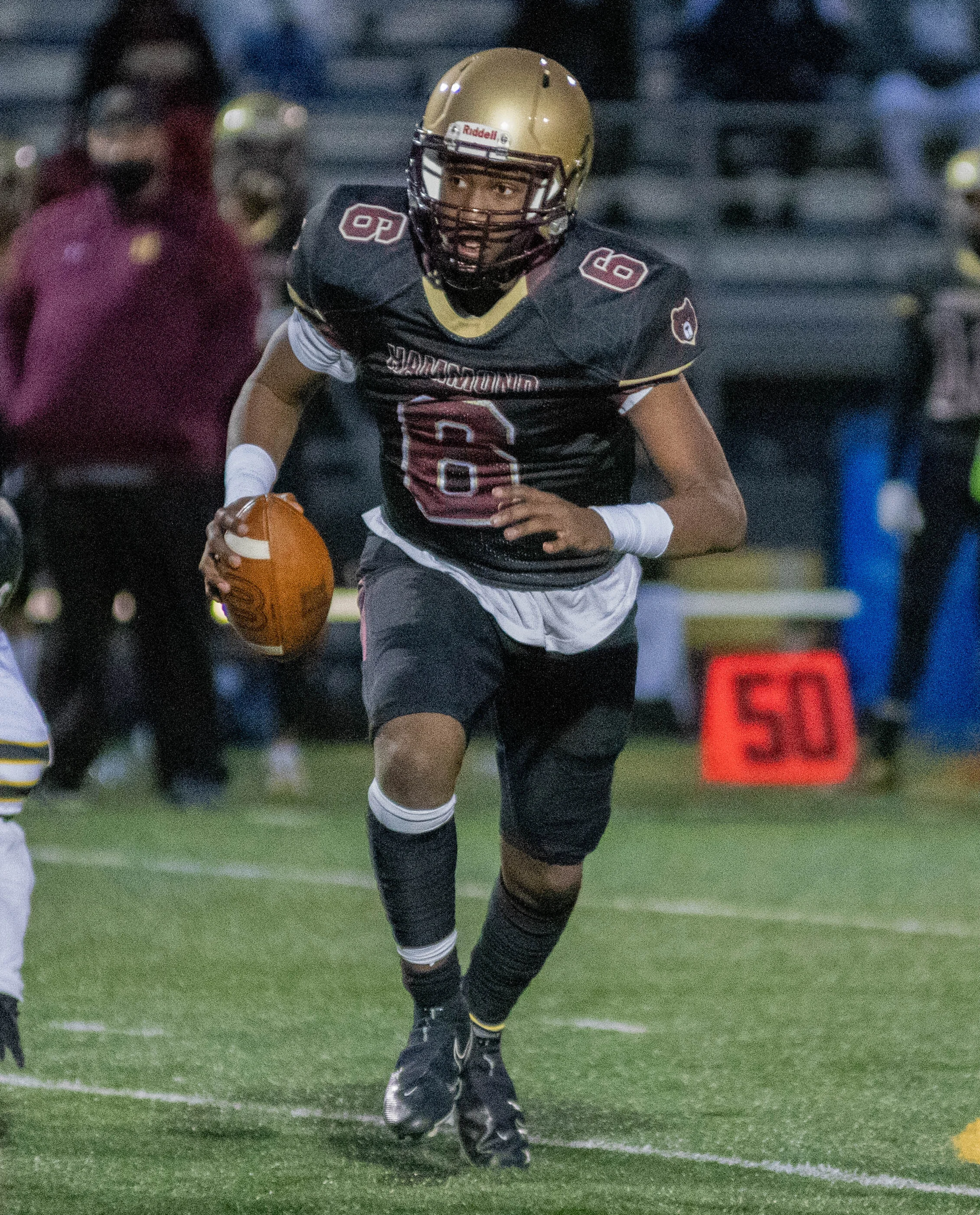 Varsity Football 4-16-2021 (53 of 133).jpg