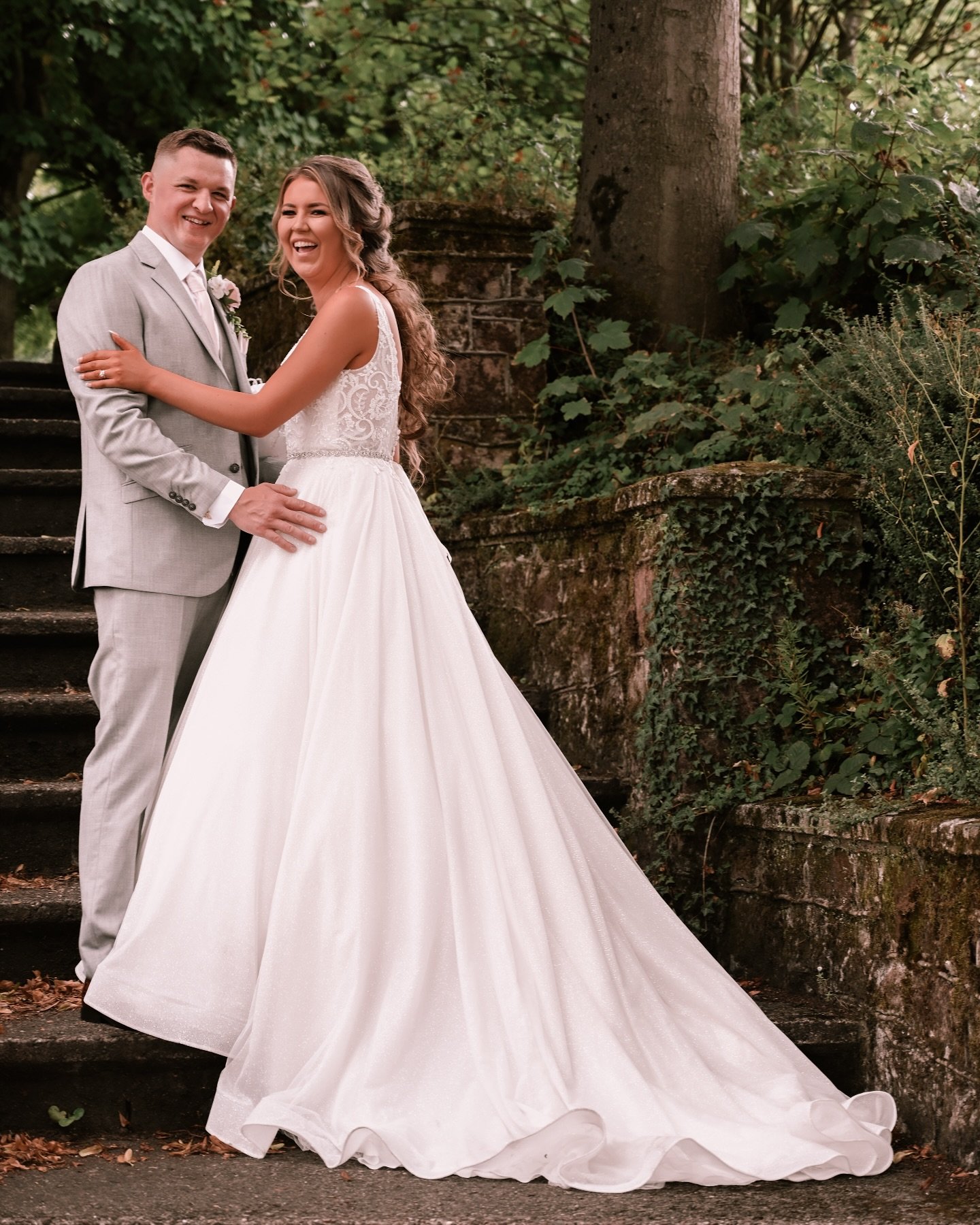 Looking for a wedding photographer to capture your special day?
We offer a custom wedding photography package that is tailored to your budget and needs. We'll work with you to create a package that includes all the photos you need to remember your da