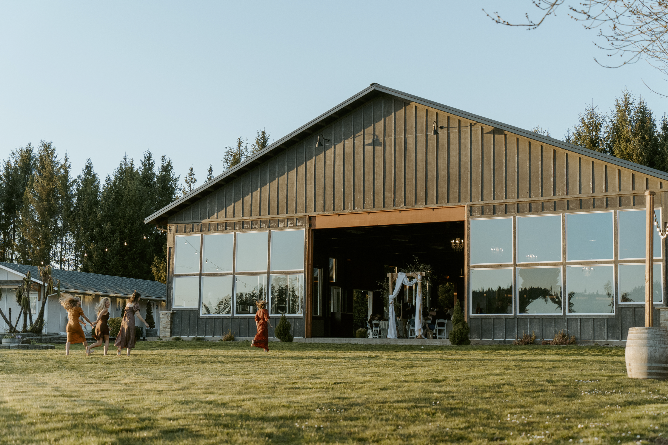 ever finding beauty-grace devries-the water oasis-newberg.jpg 2026-04-14 at 14.02.33.jpg