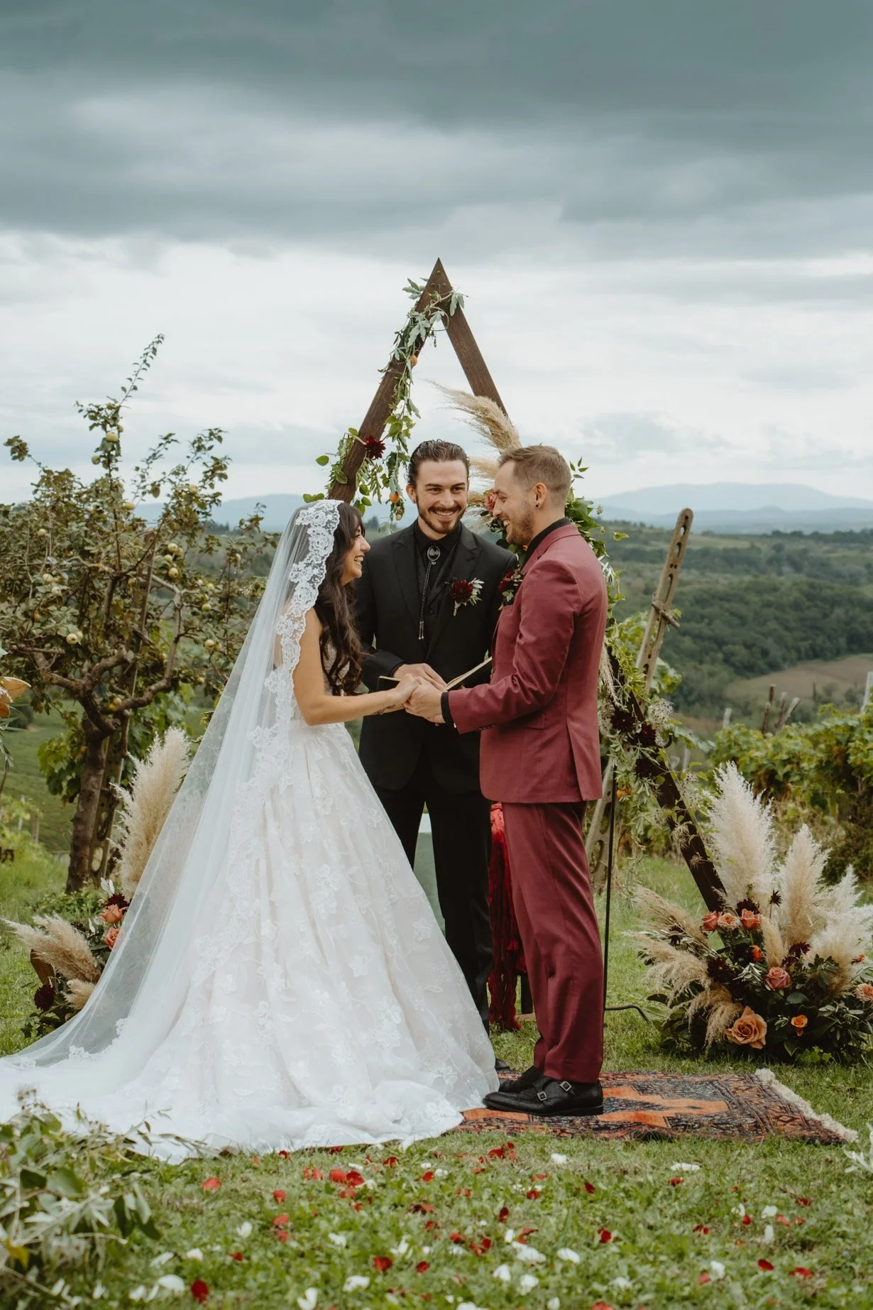 675-20250913-A7I03903-bjarne & veronica siverson-italy-florence-tavernelle-sovigliano-wedding-ever finding beauty_1230x1845 (1).jpg