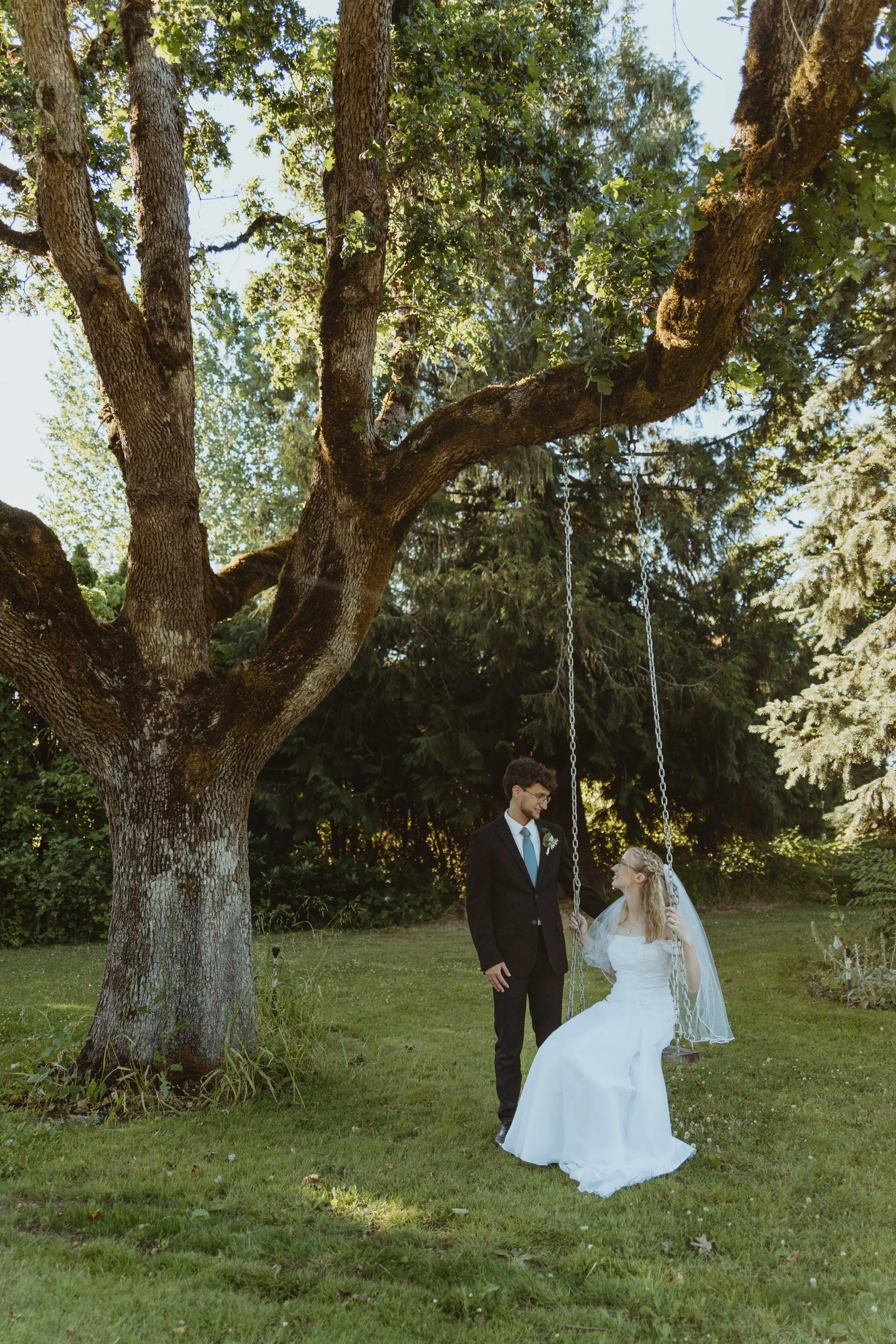 20260616-719-A7I09510-shae & keon kiser-green villa garden-independence-wedding-oregon-ever finding beauty_3952x5928.jpg