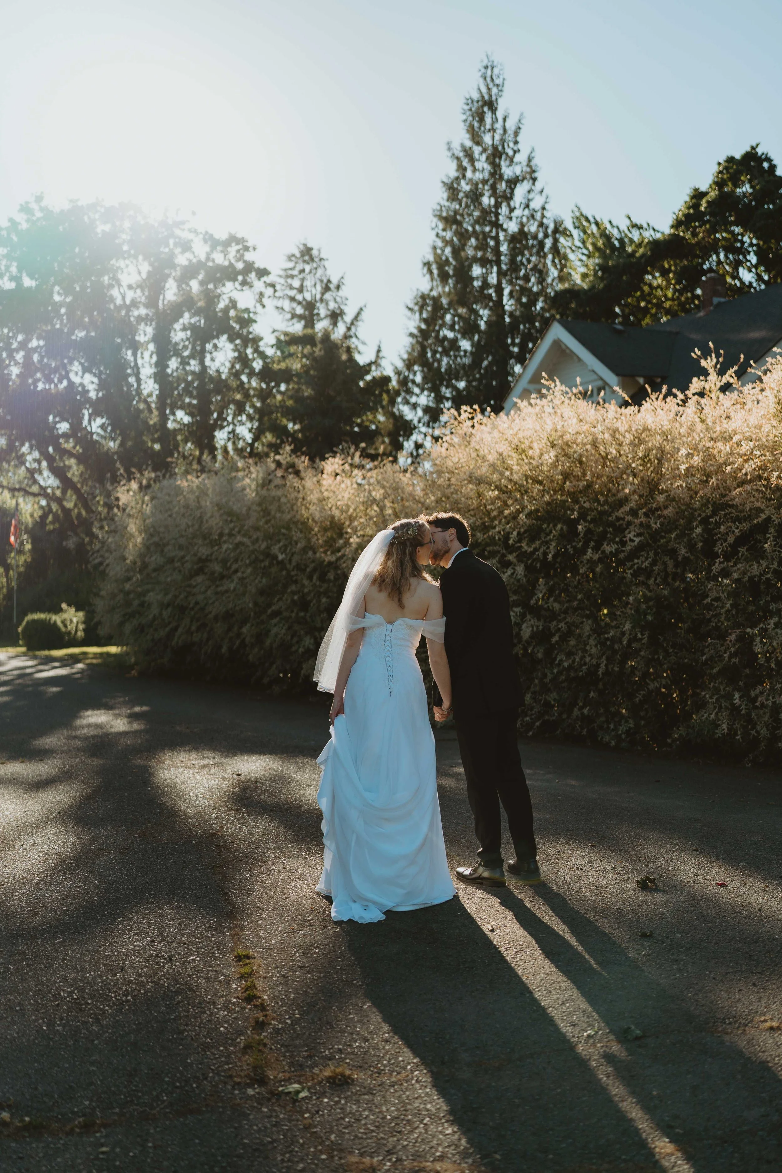 20260616-694-A7E01767-shae & keon kiser-green villa garden-independence-wedding-oregon-ever finding beauty_3710x5564.jpg