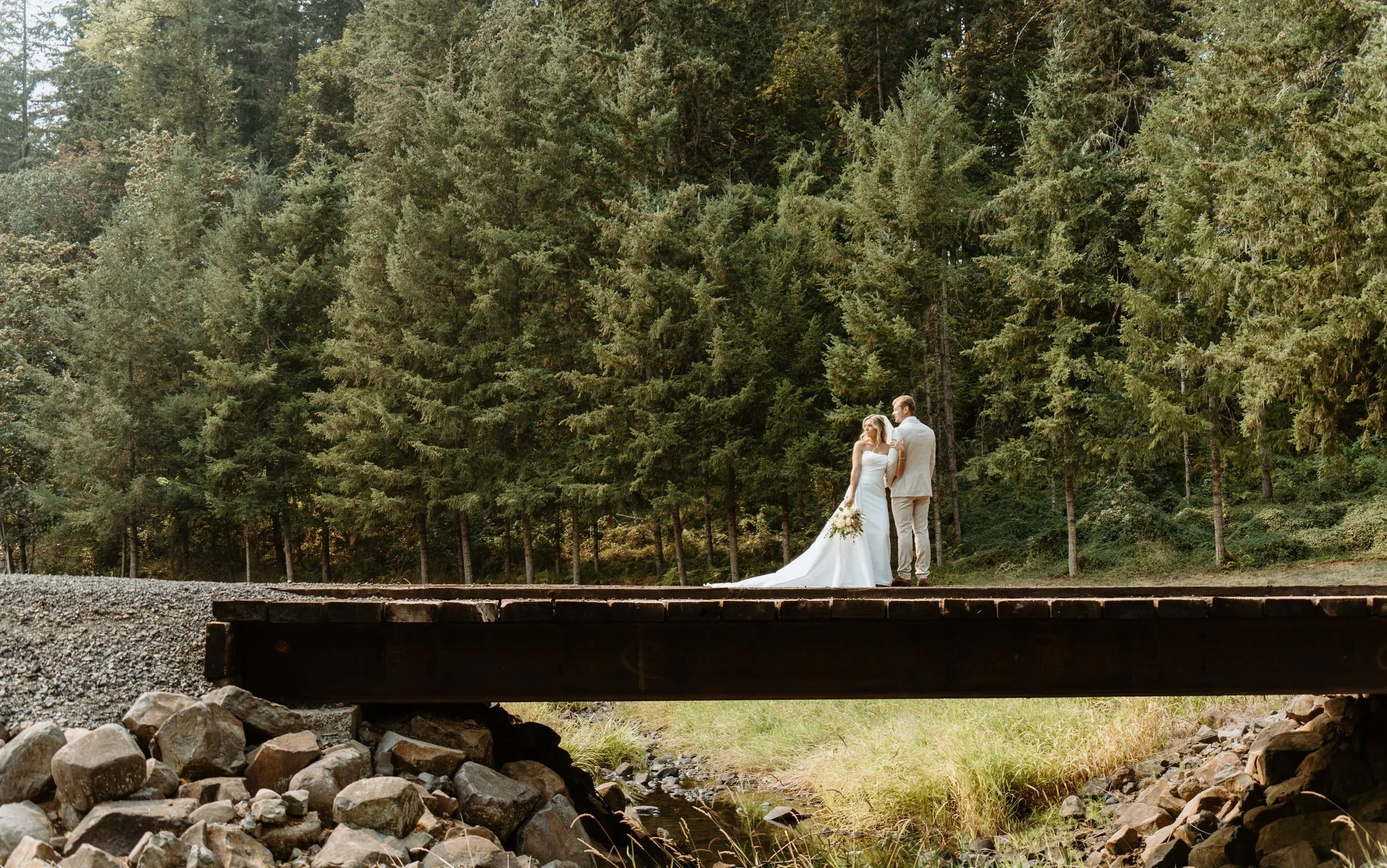 20240907-318-A7E01617-nicole & roger-stayton-scio-oregon-christmas tree farm-outdoor-pnw-local photographer.jpg