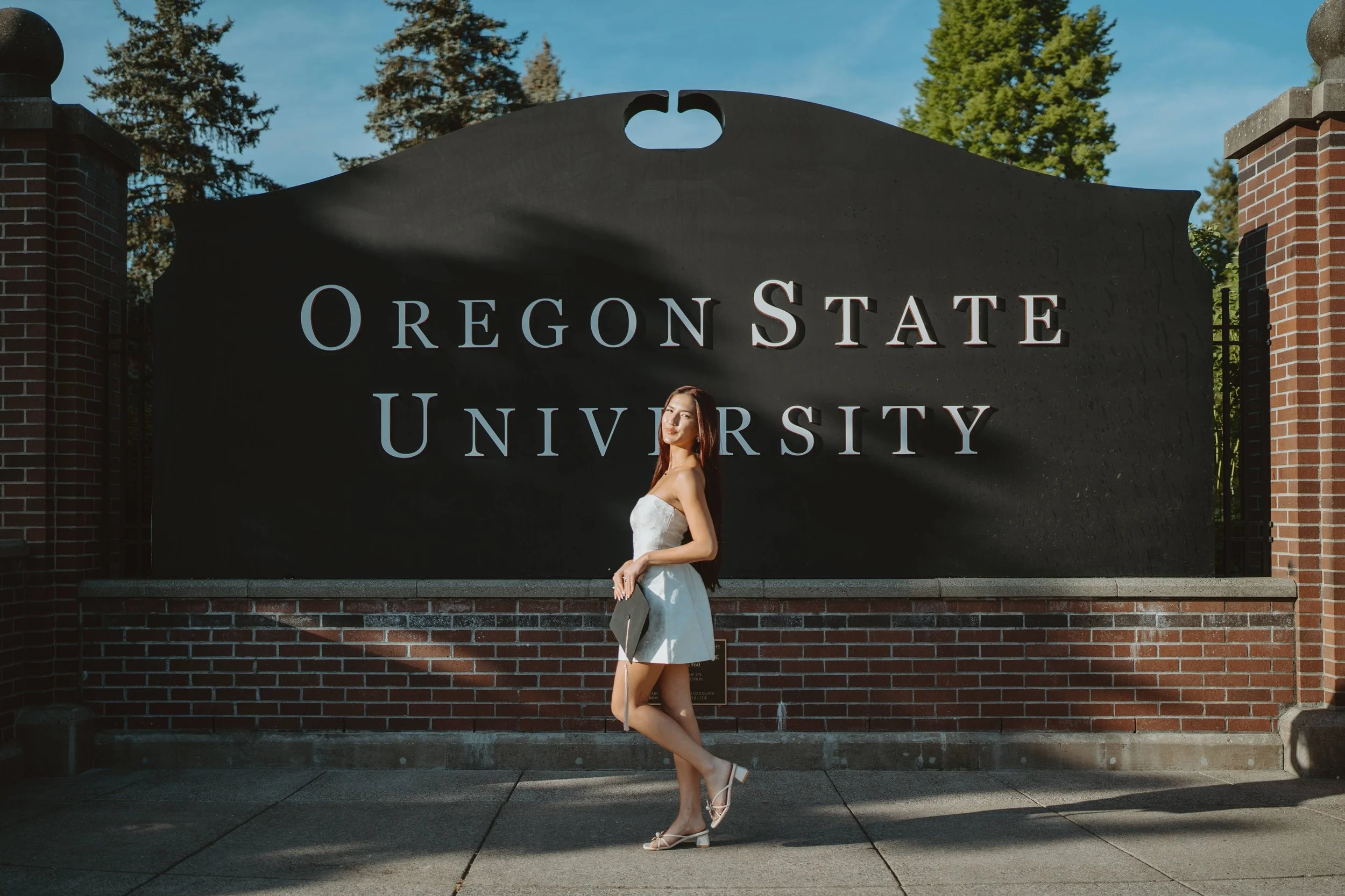 20260506-3-A7E09765-emma-senior photos-oregon state university-grace devries-ever finding beauty_5835x3890.jpg