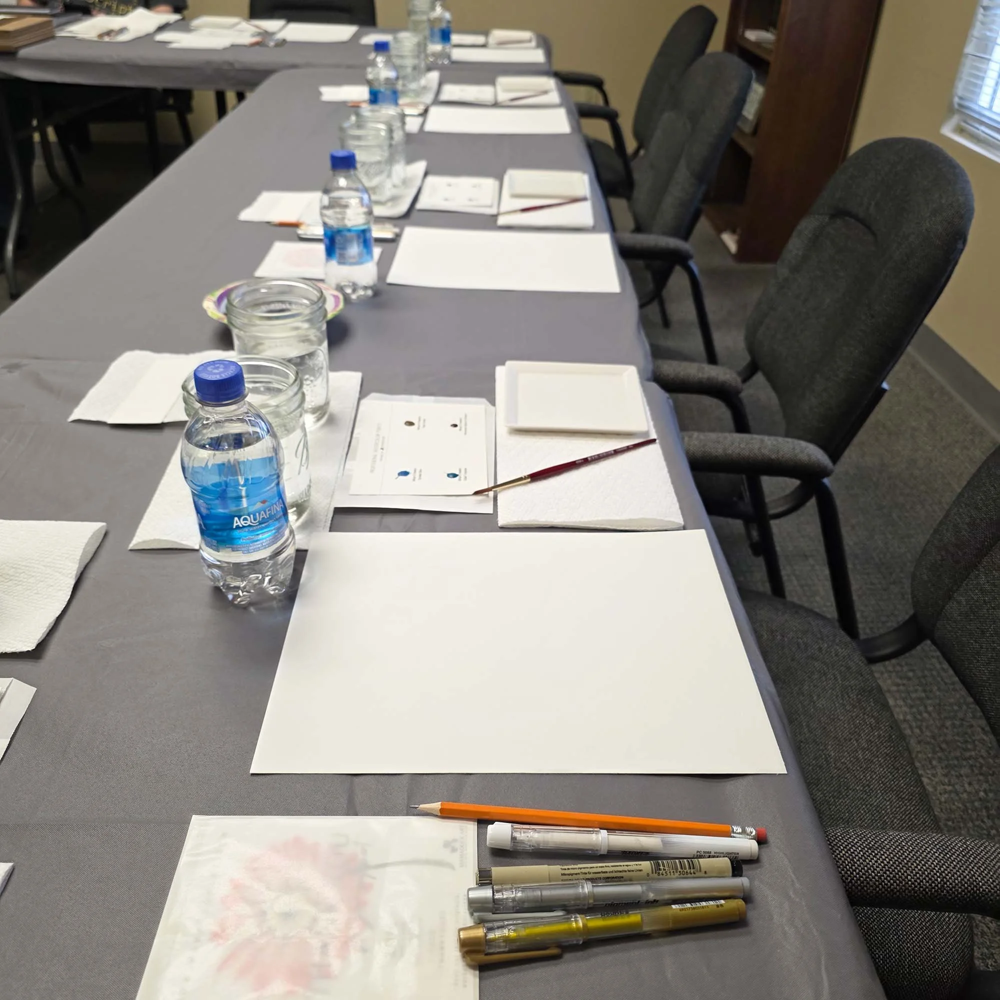 Watercolor-Workshop-Room-Setup-MamaDuck-Art-Beth-Smith.jpg