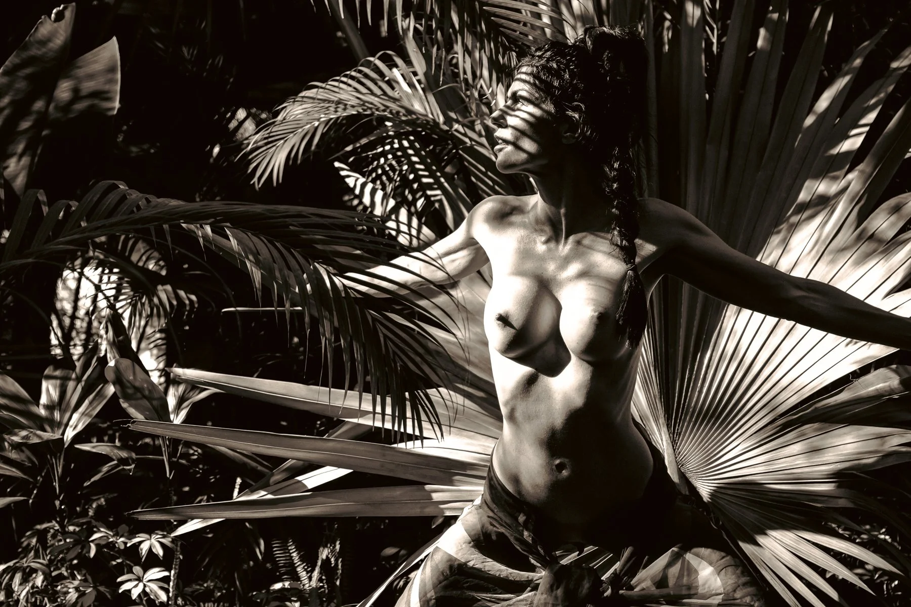 kelly-william-wright-solar-ascendant-nude-photography-15.jpg