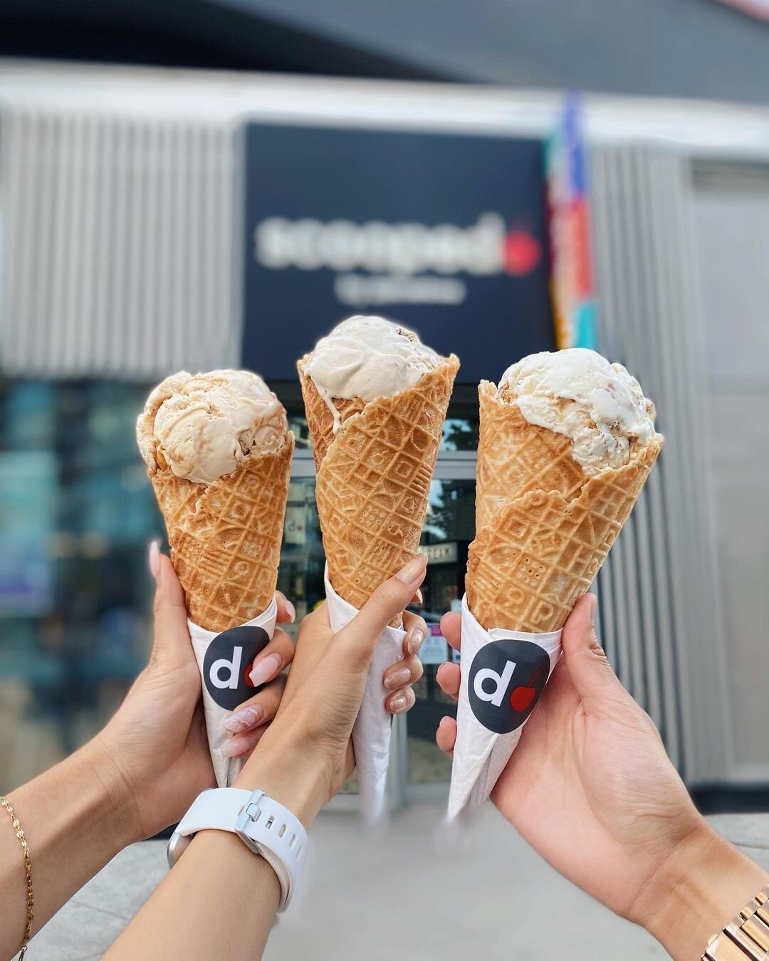Cold, creamy, and oh so dreamy 🍦💭

📍CityPlace: 113 Fort York Boulevard
📍Distillery District: 46 Gristmill Lane
📸 @ma.eatse
