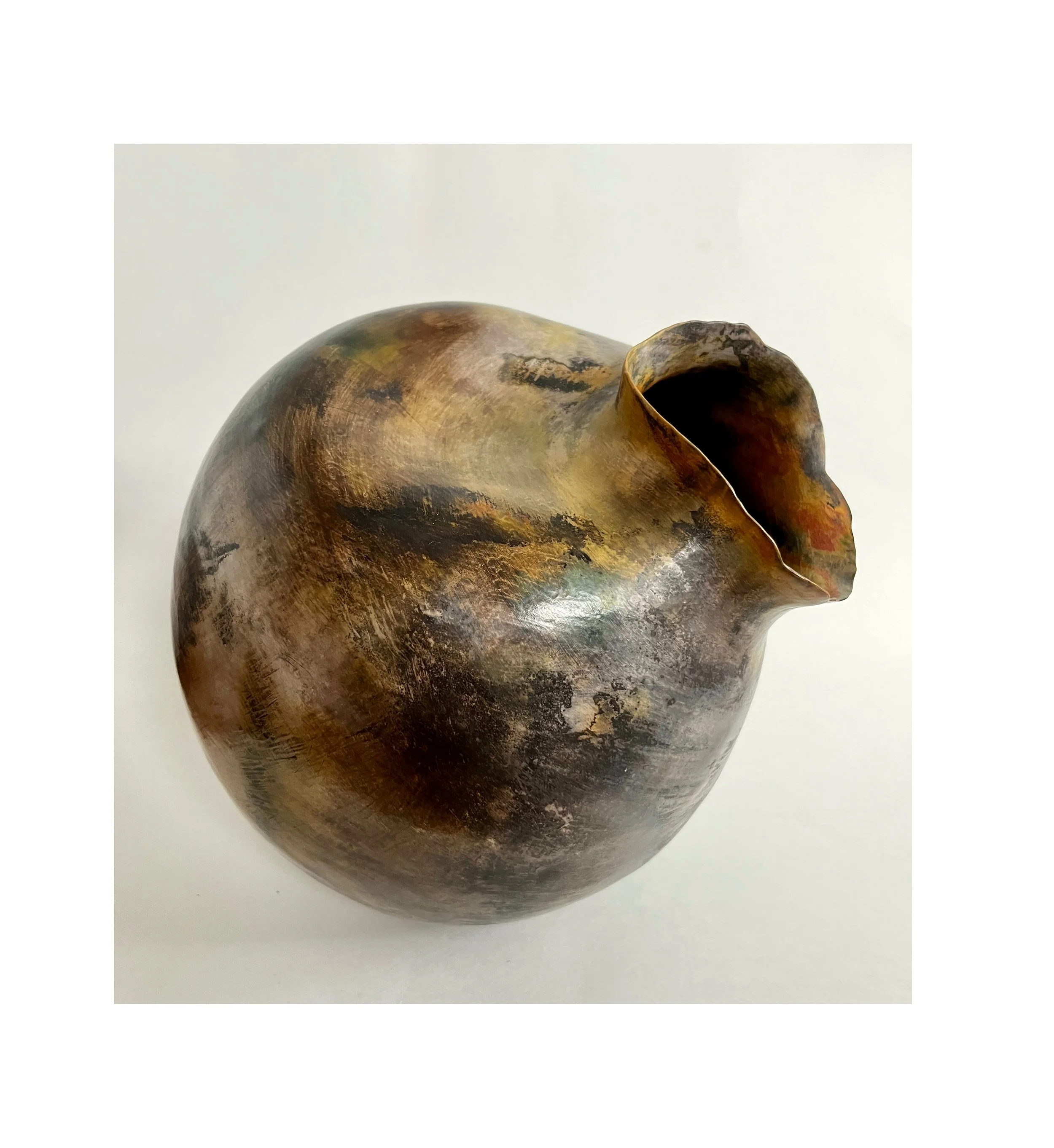 Thrum (11"h x 11"w x 11"d)  ~ sawdust fired 2026