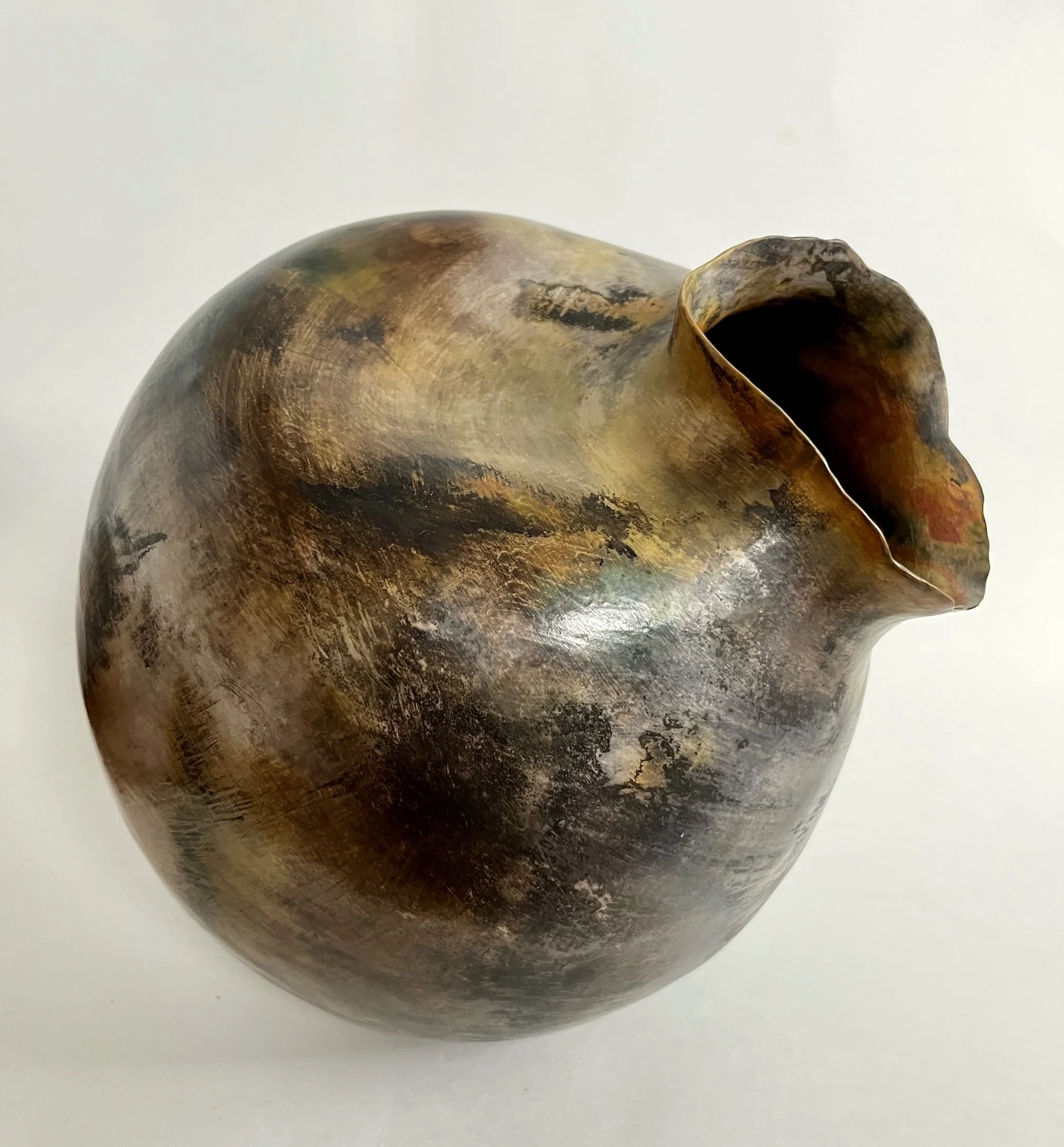 Thrum (11"h x 11"w x 11"d)  ~ sawdust fired 2026