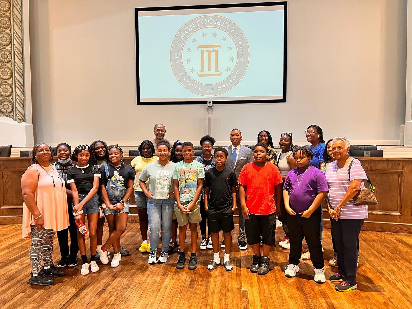 The Southern Youth Leadership Development Institute summer youth program visited the Mayor Steven L. Reed of the city of Montgomery and the Capital City Club. #SYLDI