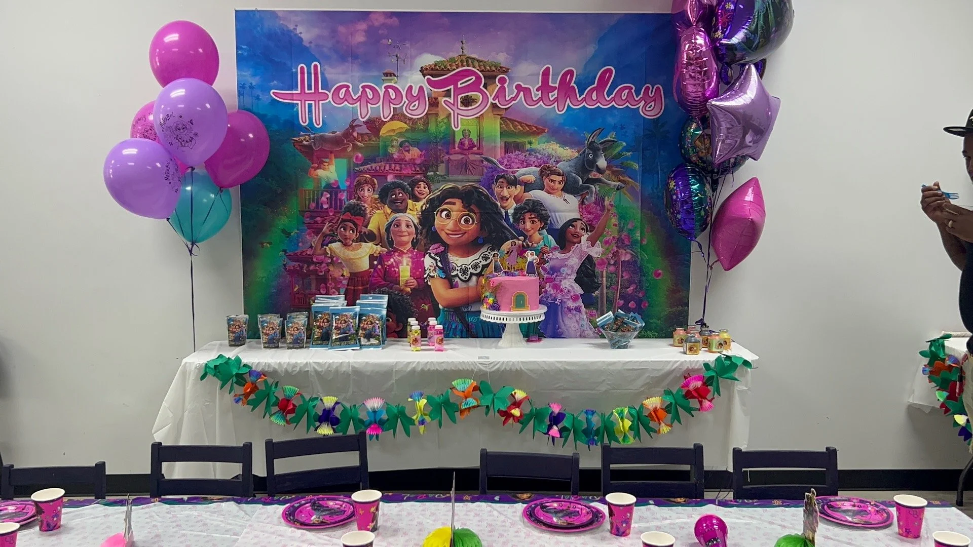 Pepper's Playhouse - IMG FILE (264862).jpg