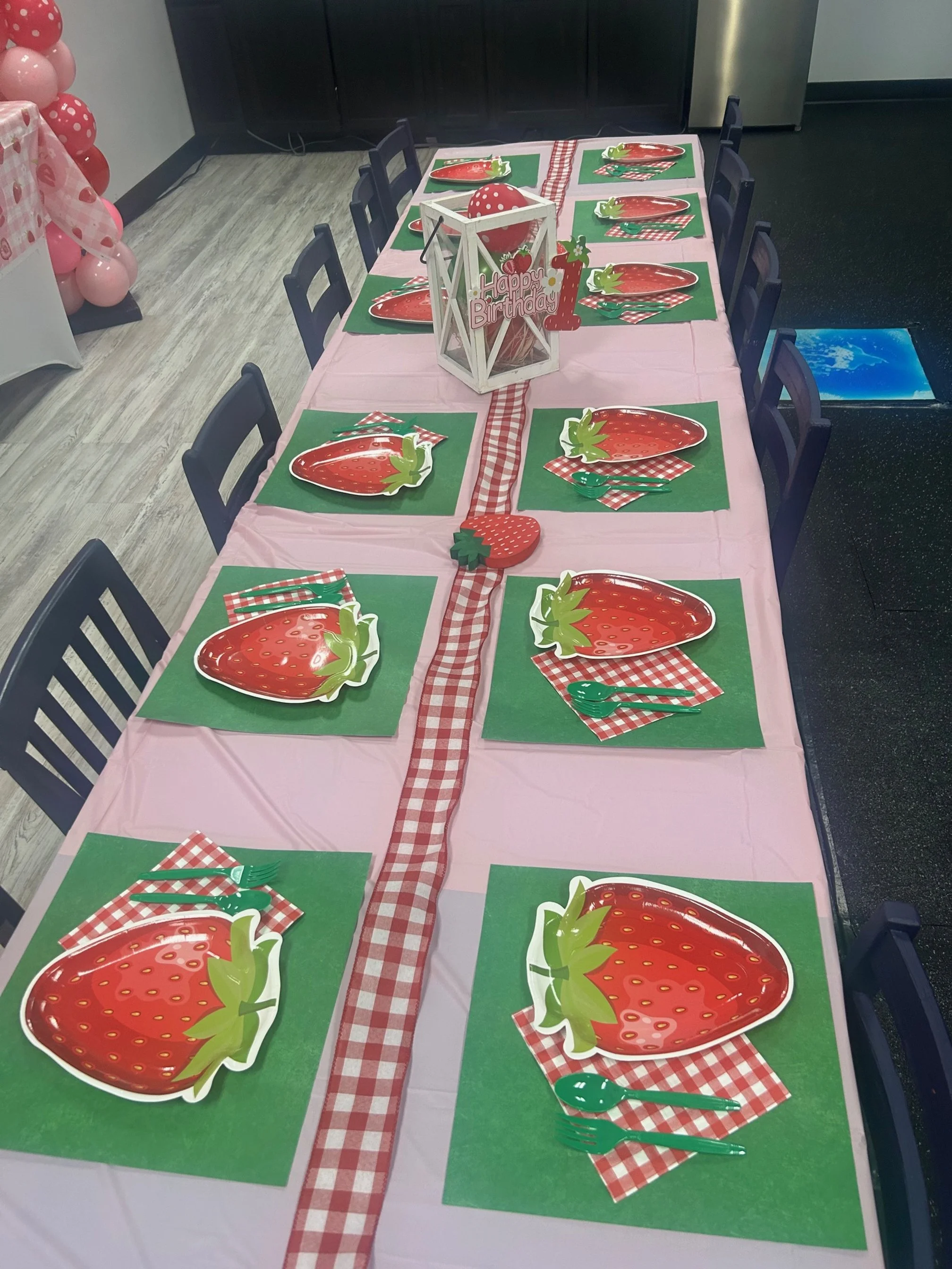 Pepper's Playhouse - IMG FILE (269330).jpg