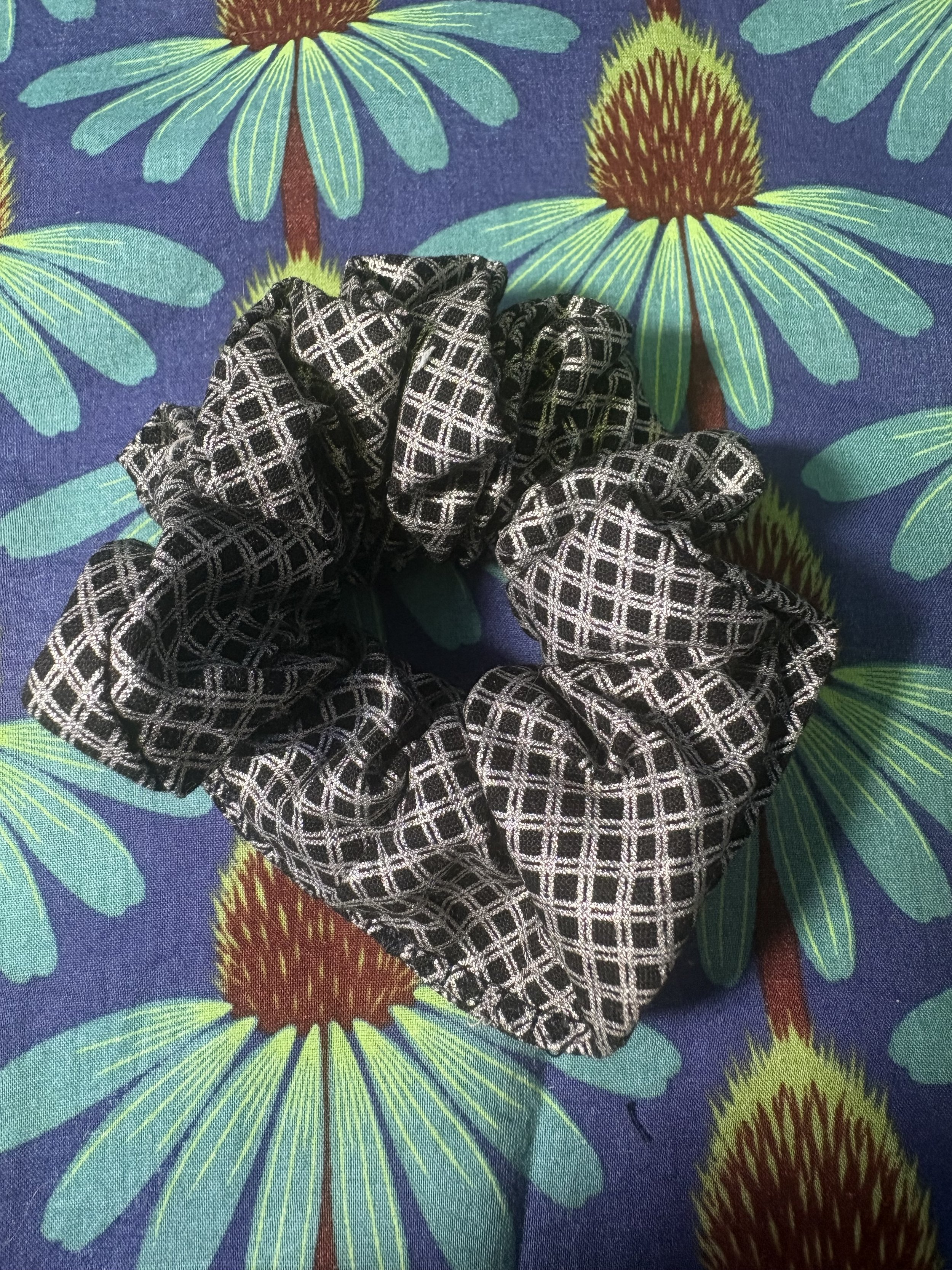 Silver & Black Cotton Scrunchie