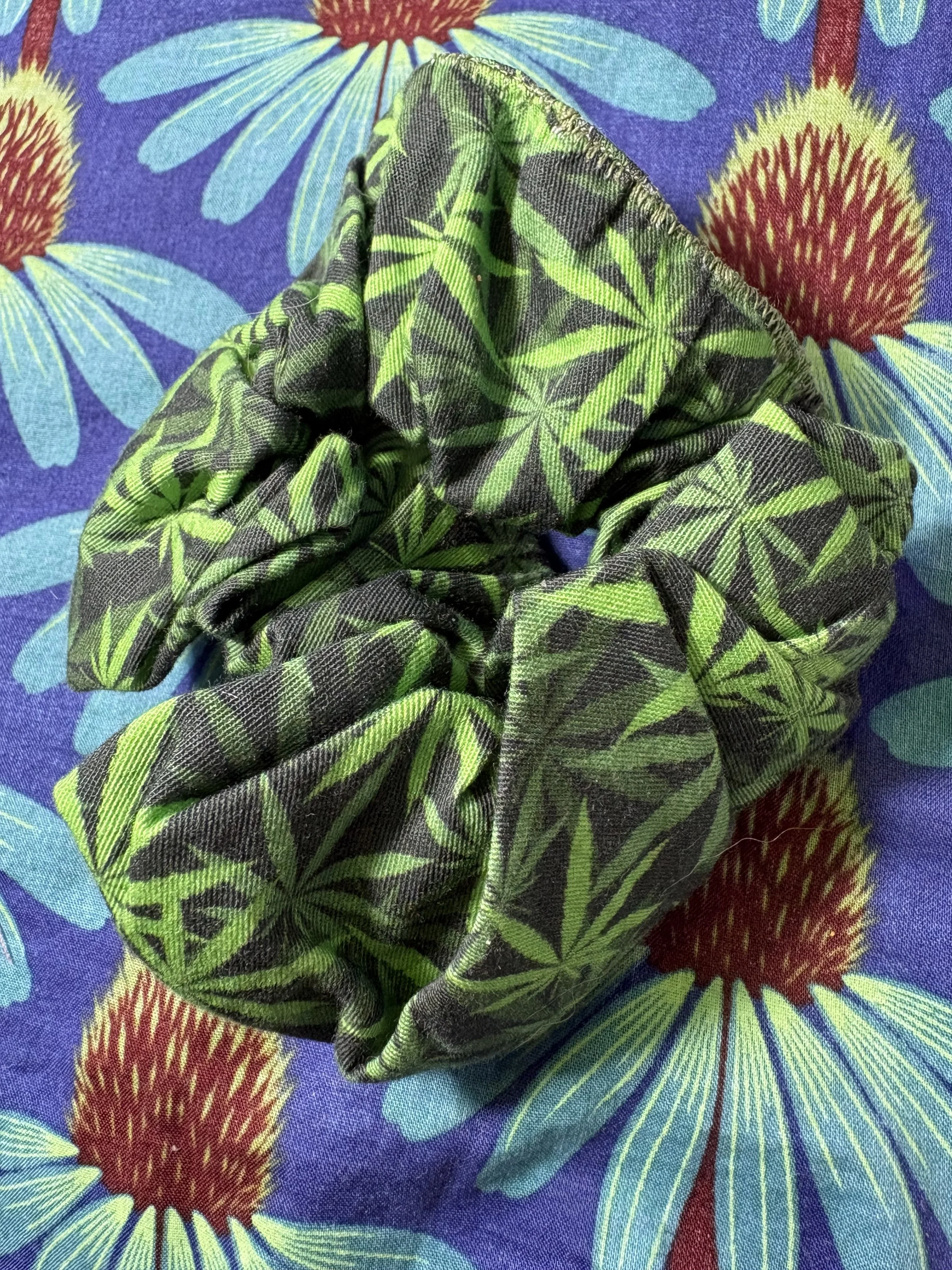 Weed Print Cotton Scrunchie