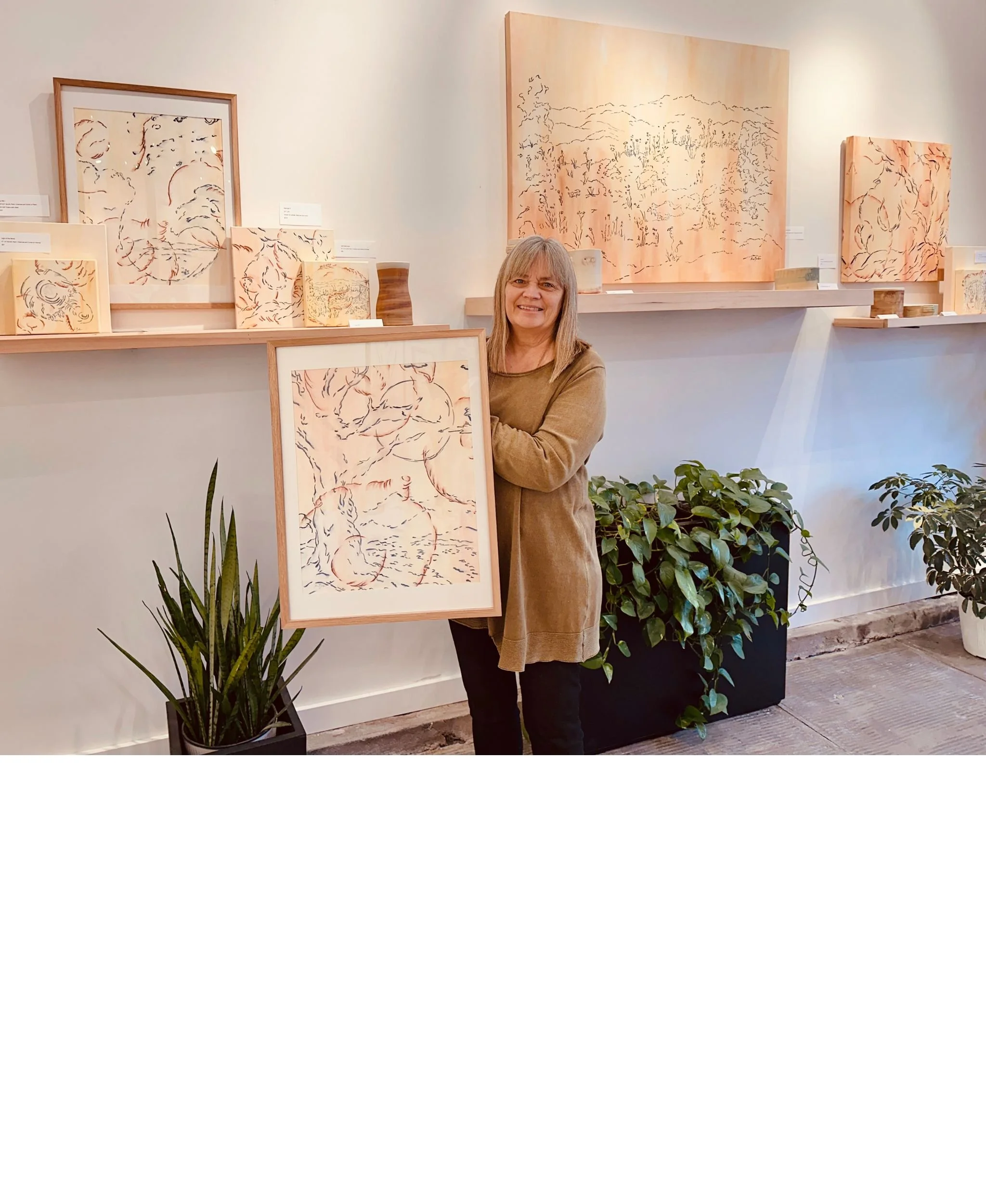 Ann Art Resize Photo 2048 (2).jpg