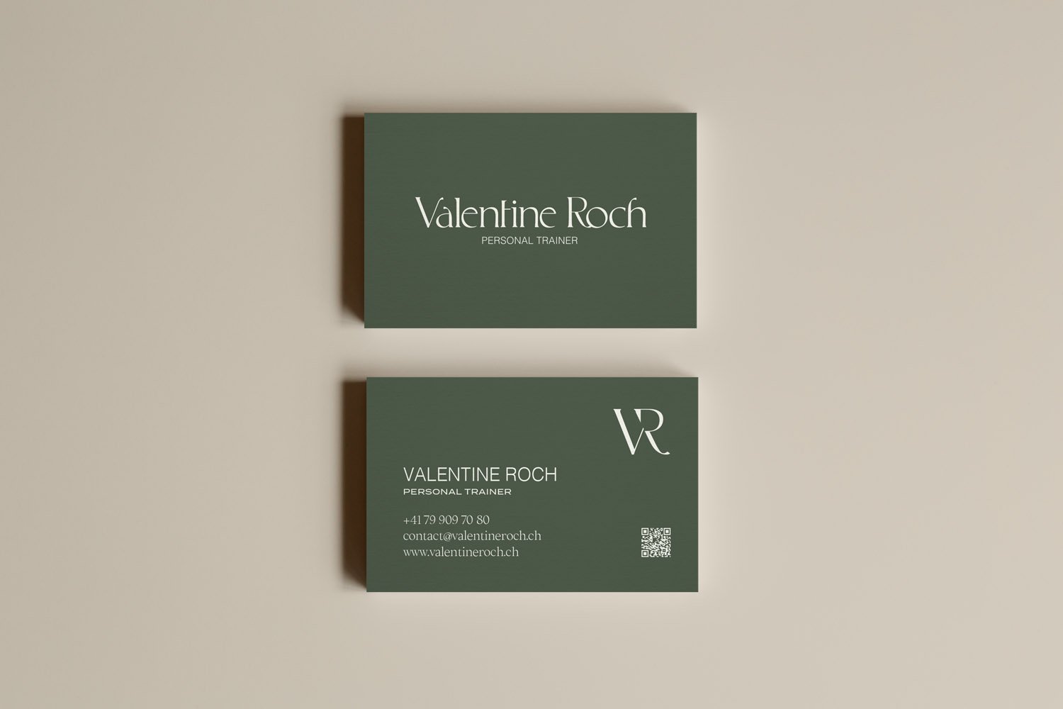 valentineroch-cartedevisite-mockup-2-NEW-2.jpg