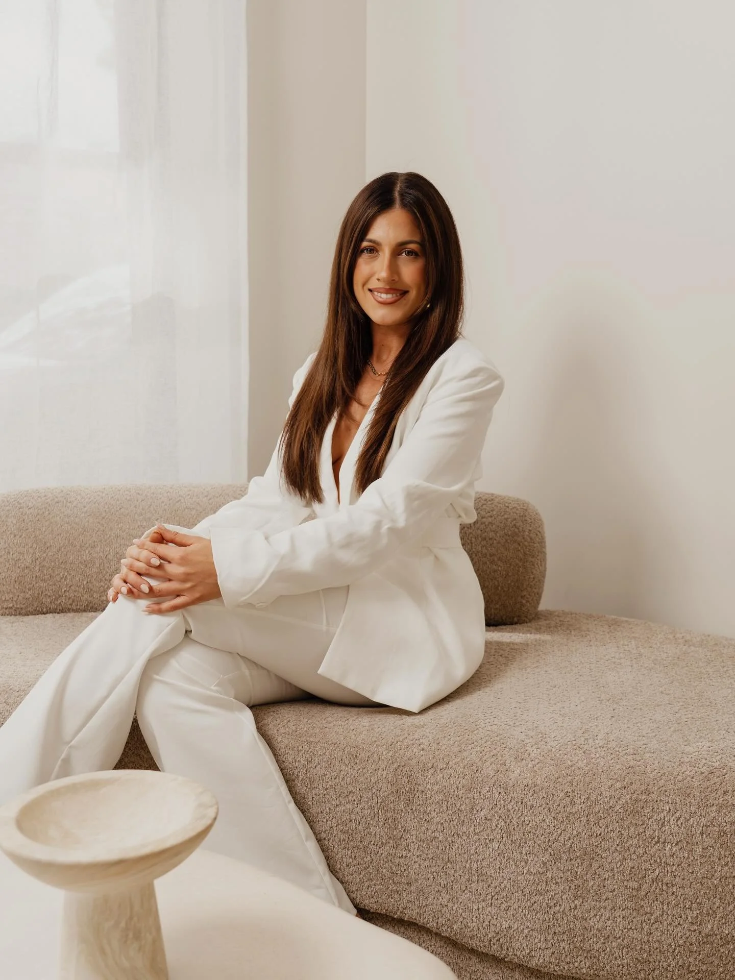 ✨ Meet Marie Liberatore ✨

I&rsquo;ve been a makeup artist for 17 years, and while I absolutely love the artistry and creativity of my work, what means the most to me is the journey it&rsquo;s taken me on. From incredible opportunities to unforgettab