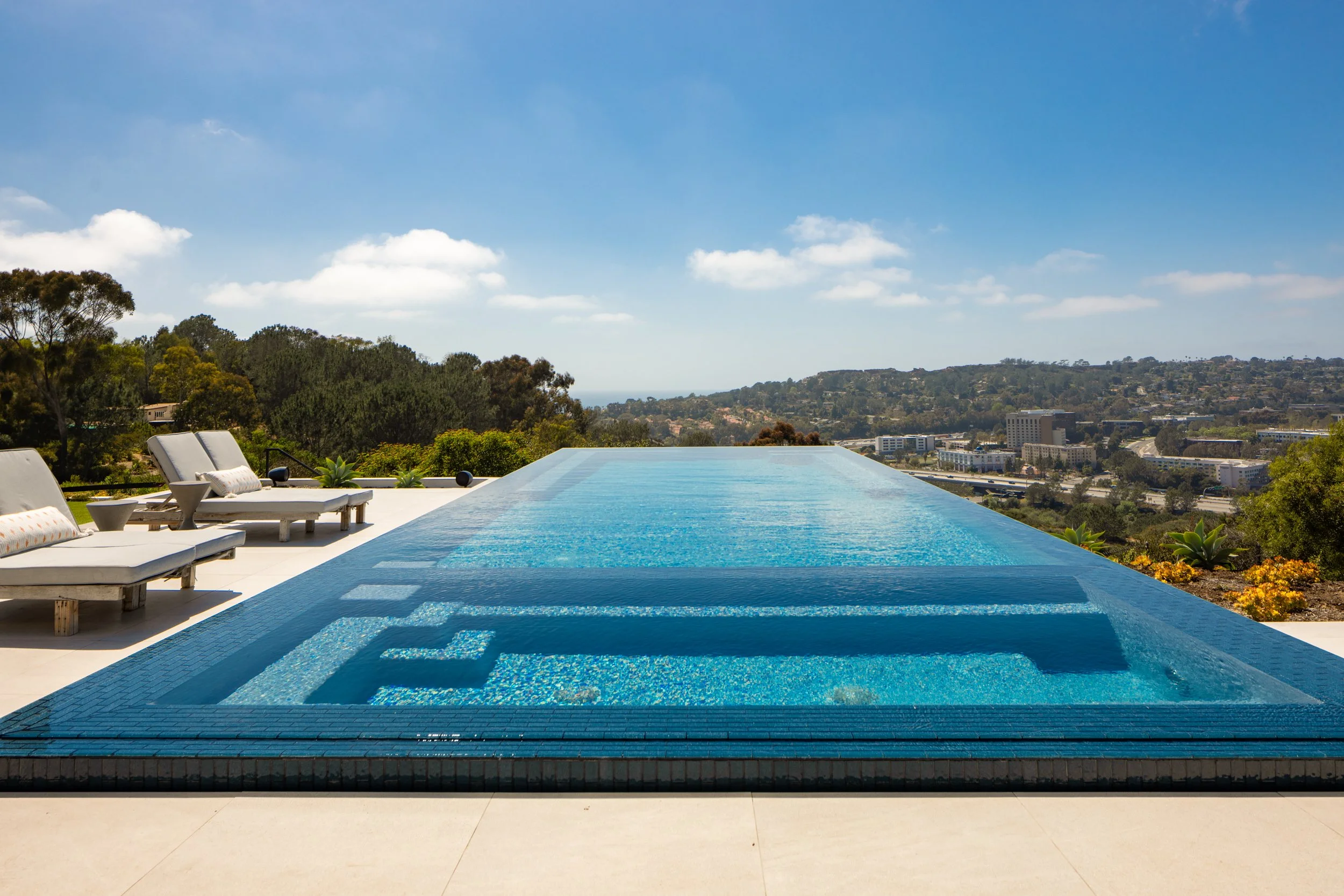 infinity-pool-san-diego-interior-design.jpg