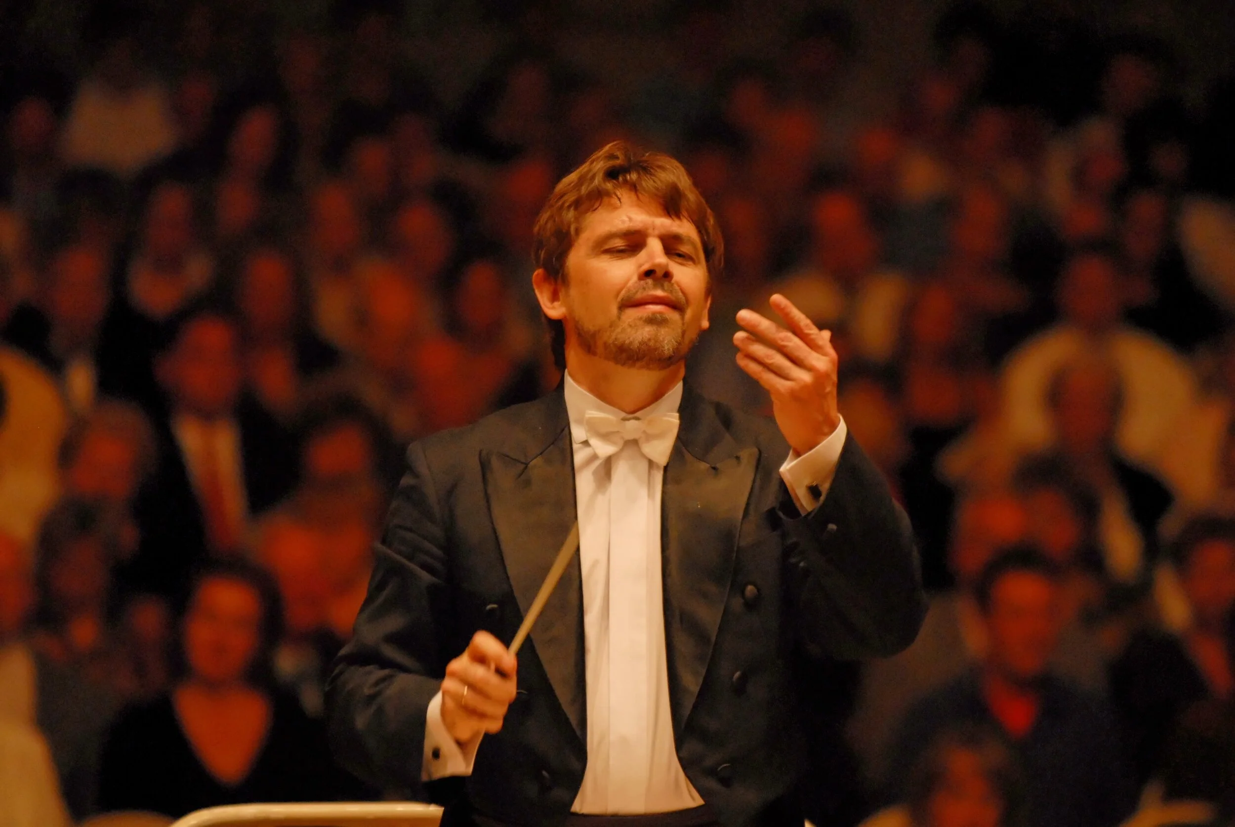 Andrey Boreyko High Res 1 - credit Richard de Stoutz.JPG