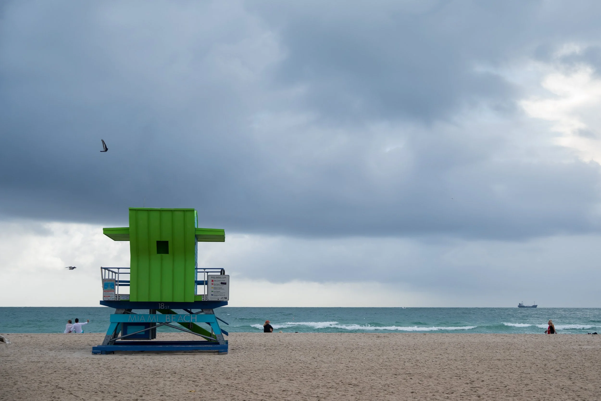 18th Street entrance to Miami Beach