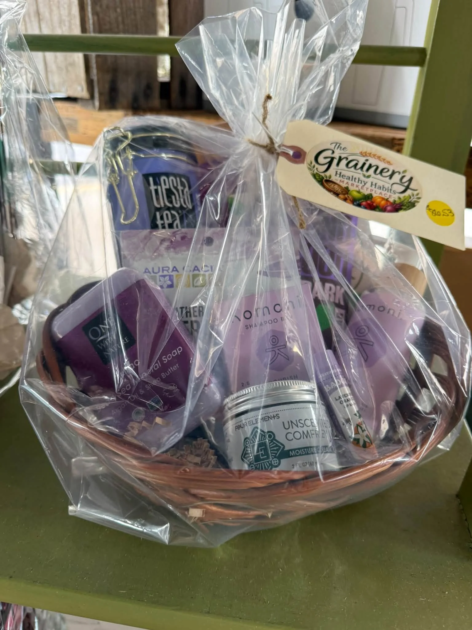 gift bag2.jpg