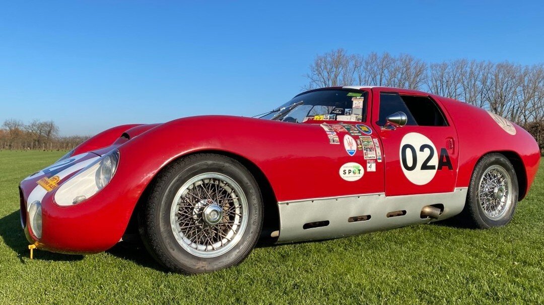 Maserati Tipo 151 recreation (1965) on its way to a new owner who's ready to do some racing. 
#maseratitipo151 #vintageclassics #classiccars #secondhandcars