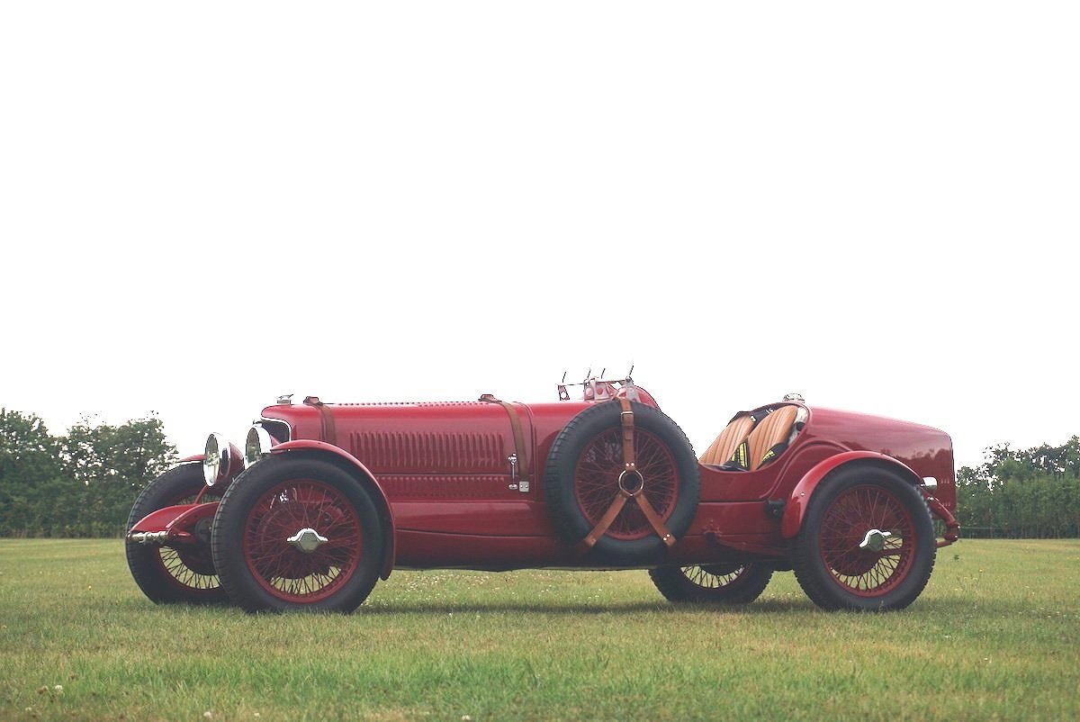 #10days10cars 
Day 7 : Chrysler Special 1929
This Chrysler special was built between the late 1960s and early 1970s using a 1929 Chrysler chassis. The car was prepared for racing between 2015 and 2016. Featuring aluminum bodywork finished in red.
#Ch