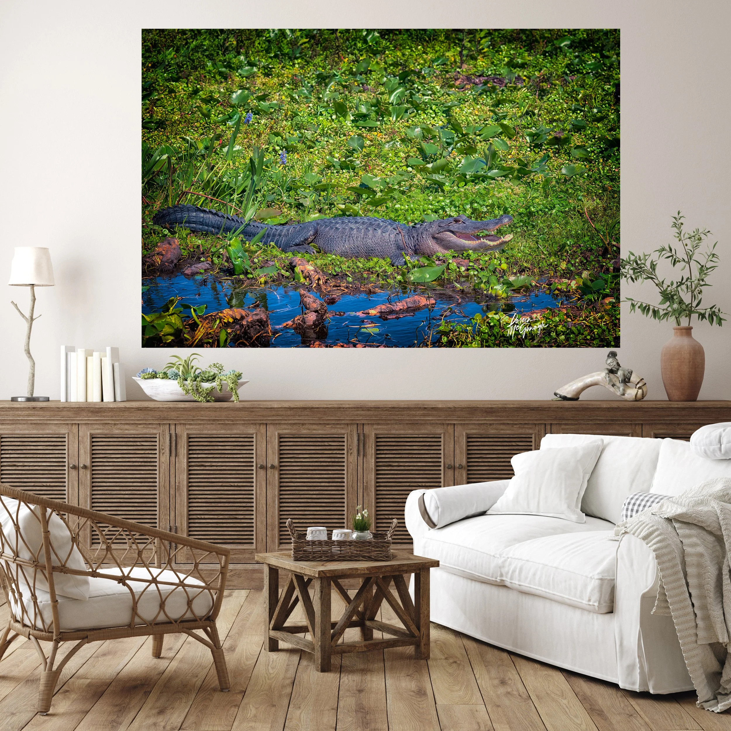 RR_7358_25 c2025 mockup living.jpg